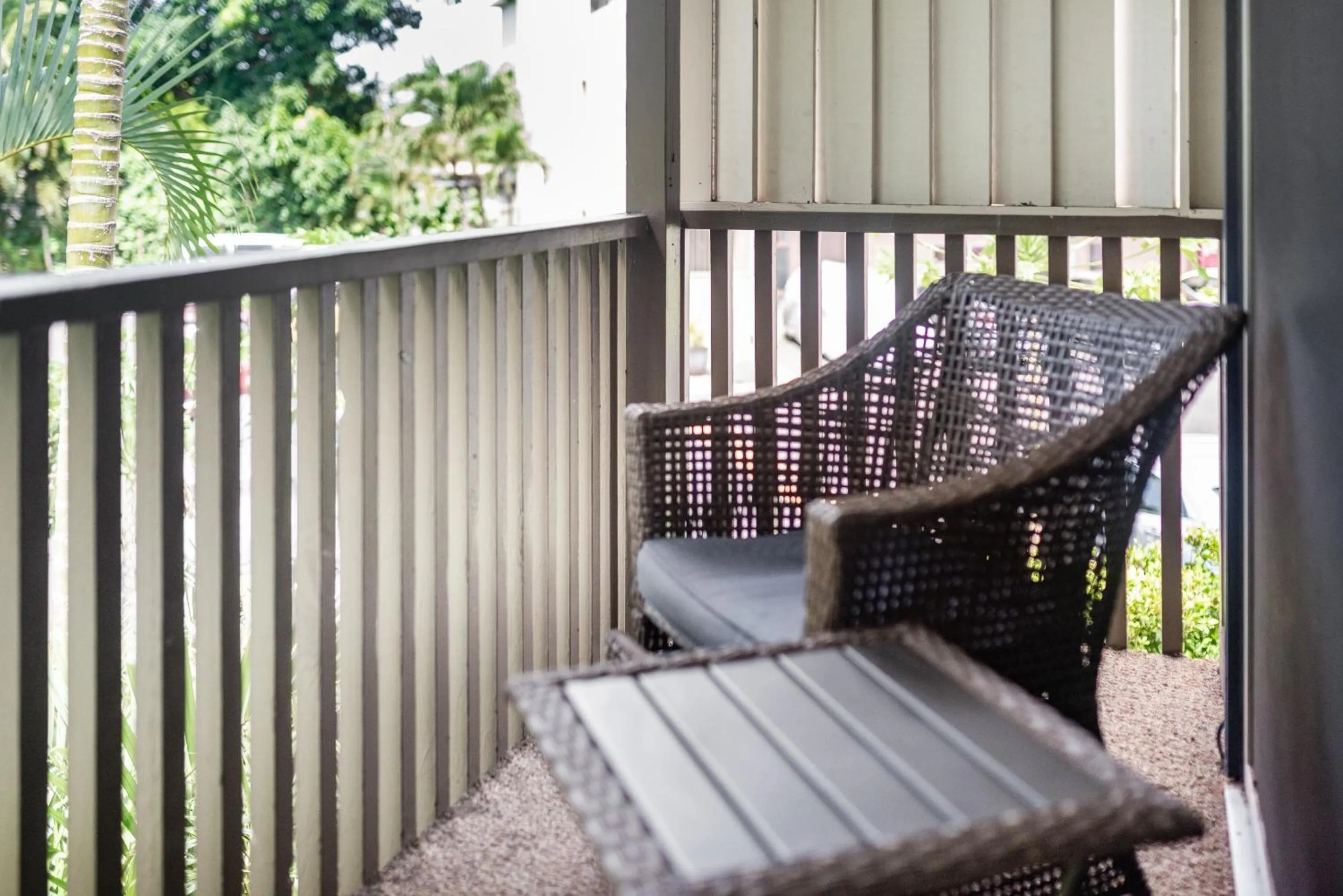 Lahaina Wonderful Condos