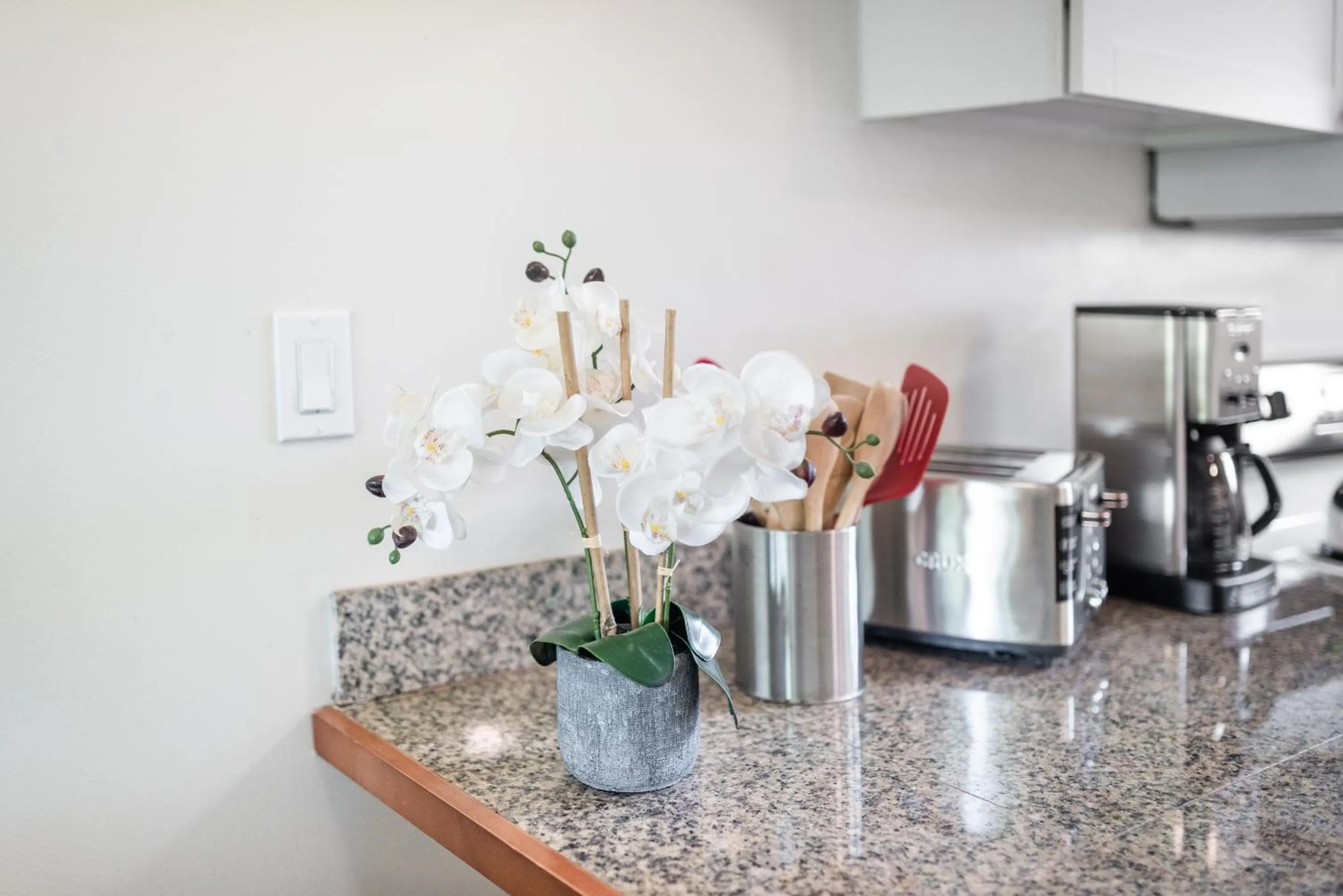 Lahaina Wonderful Condos