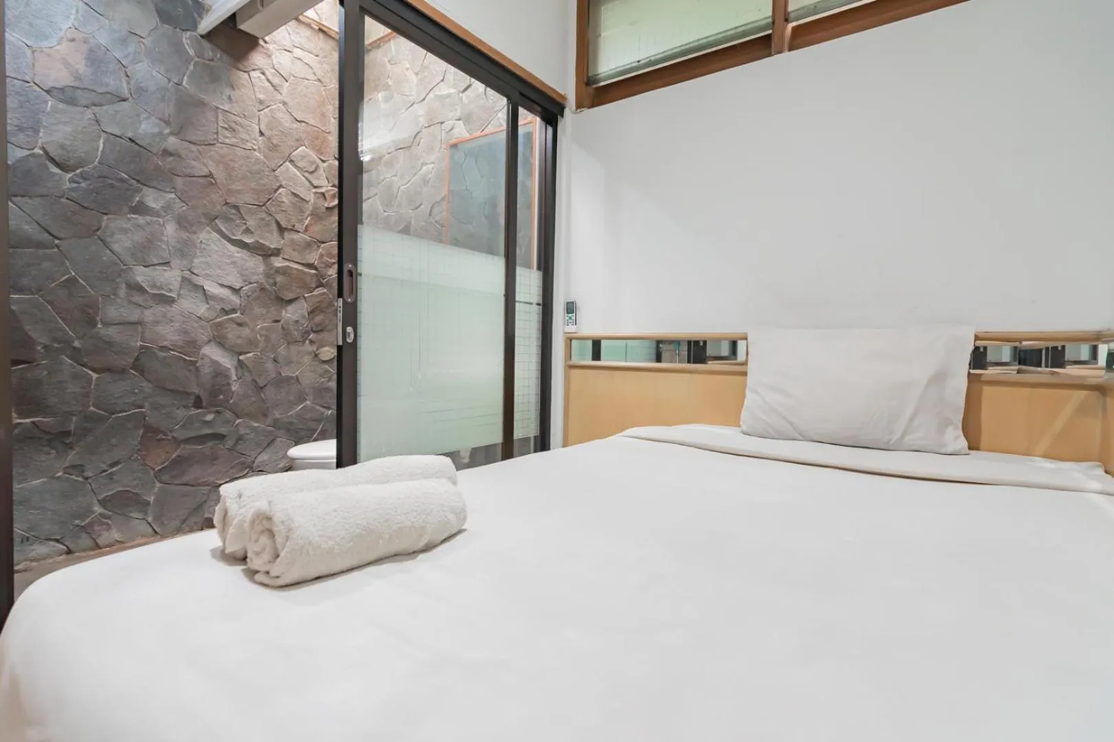 Bed in Imelda Residence Setrasari RedPartner