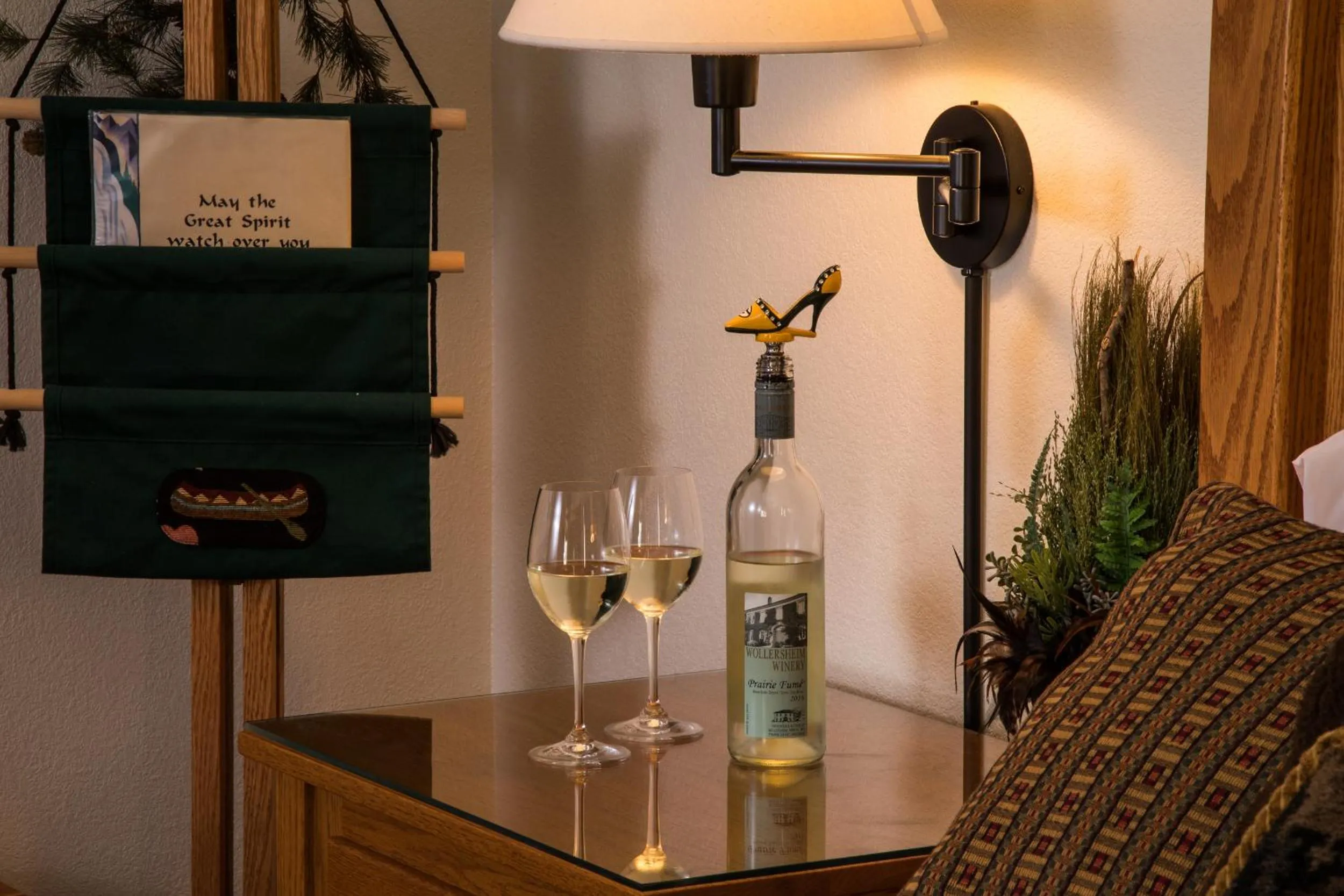 Drinks in INN AT WAWANISSEE POINT