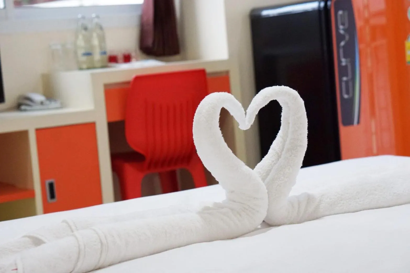 Bed in The Cosy River