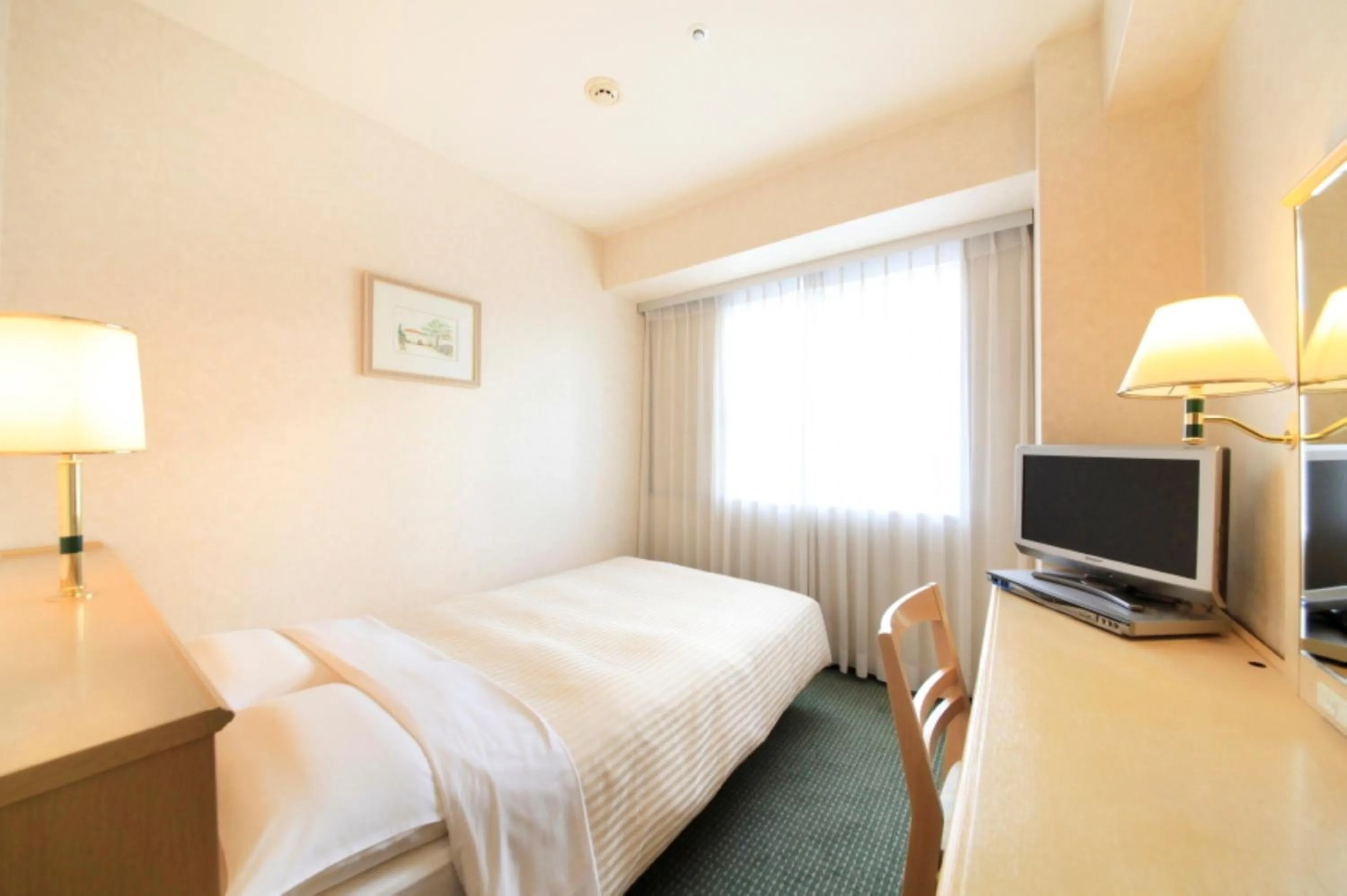 Photo of the whole room, Bed in Kofu Washington Hotel Plaza