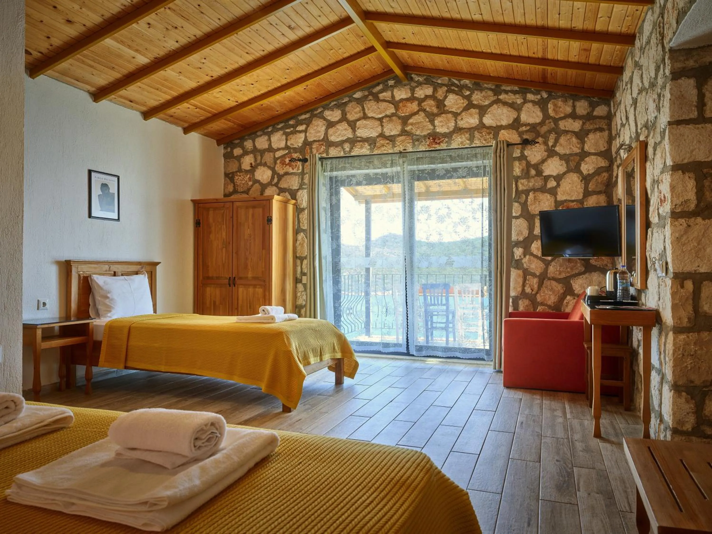 Bed in Kaş Köy Hotel