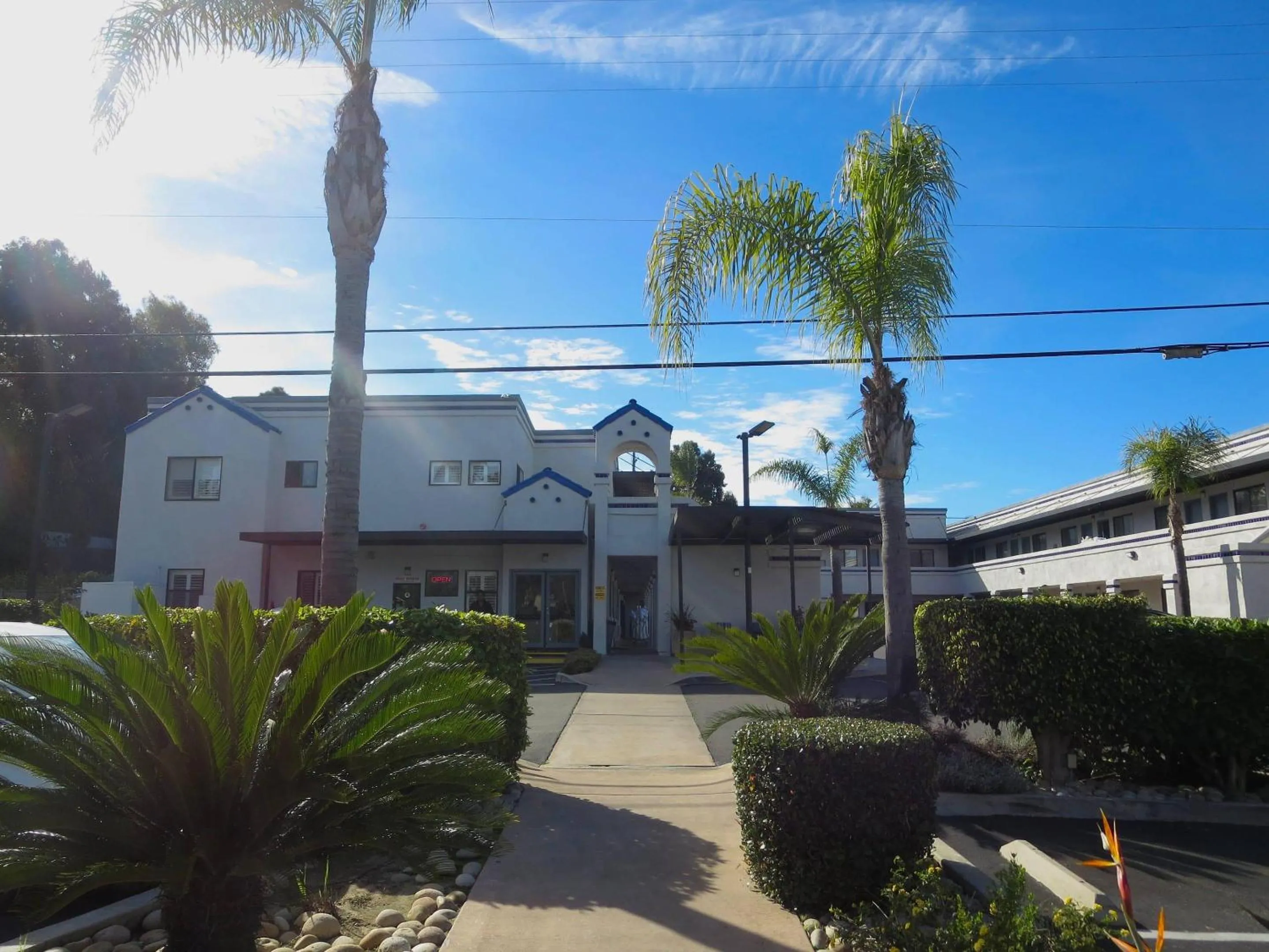 Property building in Rodeway Inn Encinitas North