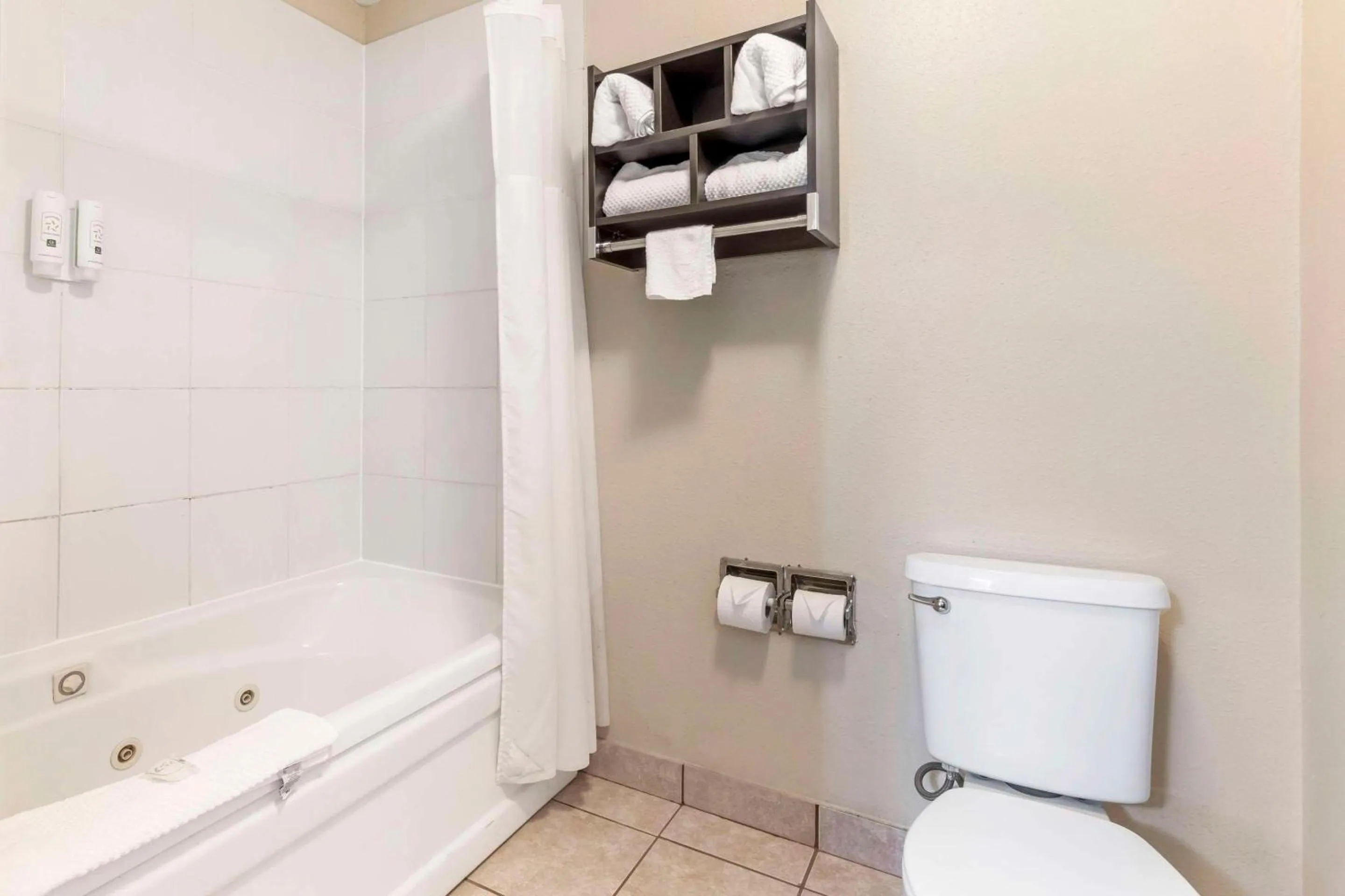 Bedroom in Quality Inn & Suites Wichita Falls I-44