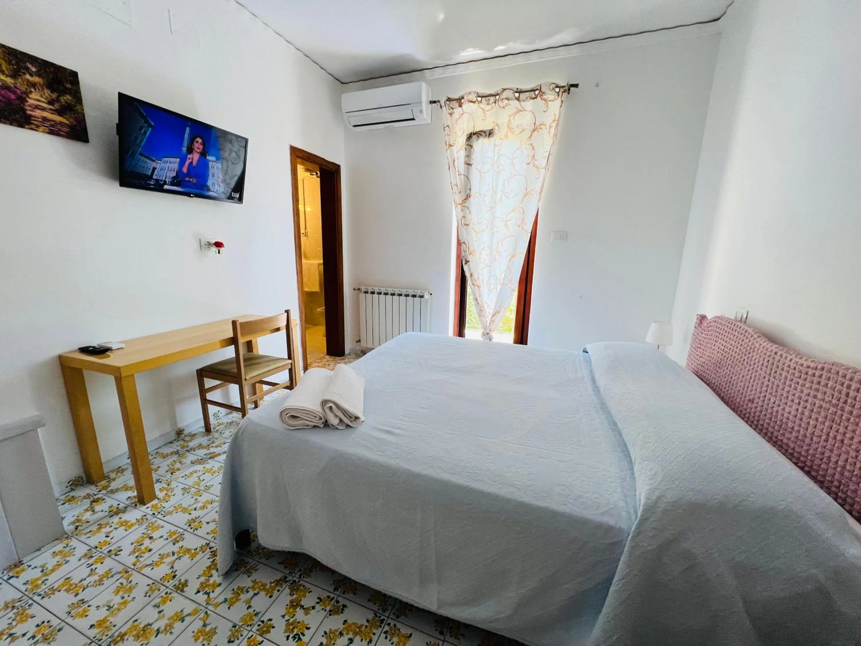 air conditioner, Bed in Villa Thomas BB conduzione familiare