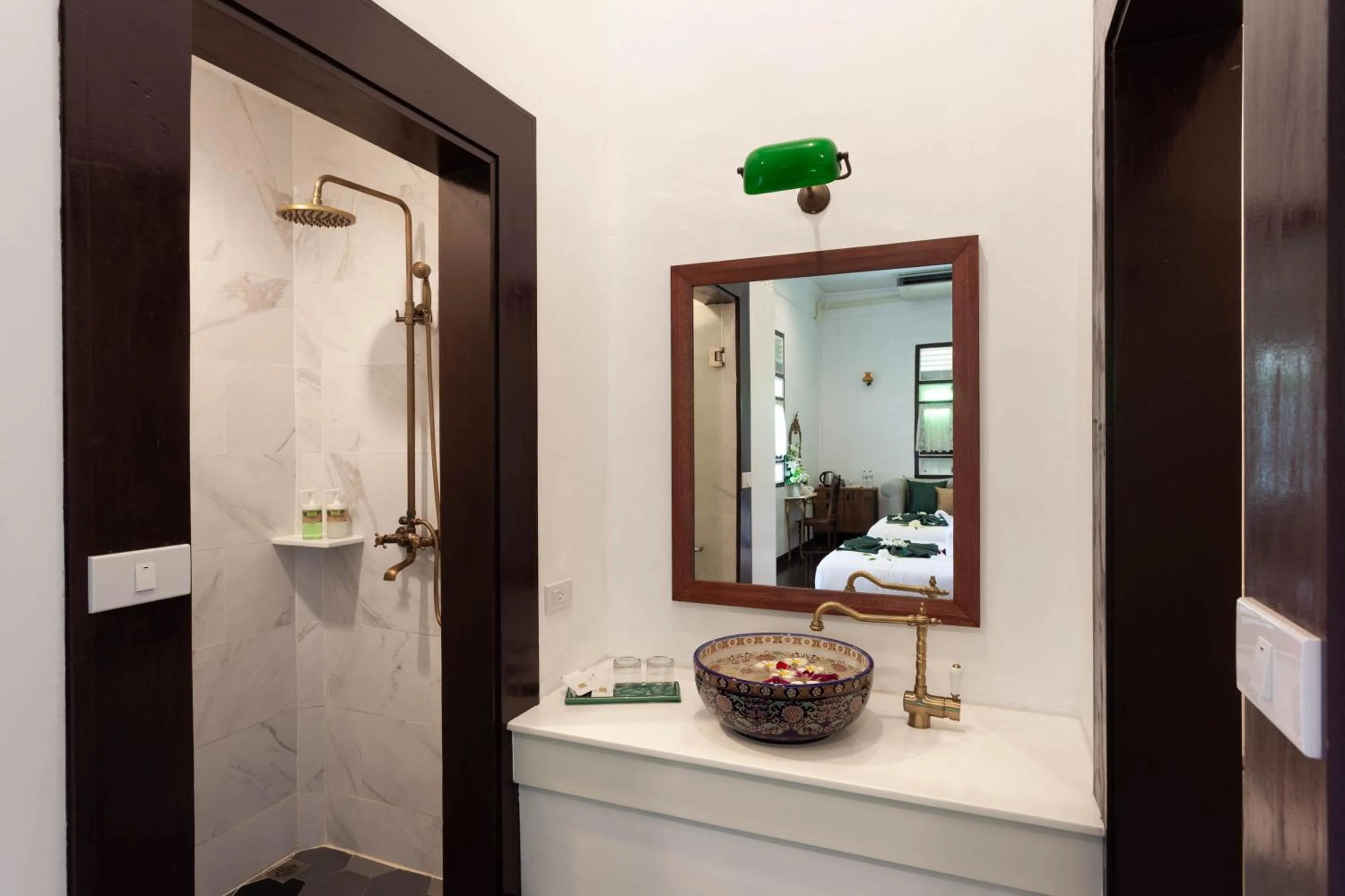 Bathroom in Sound Gallery House - SHA Plus