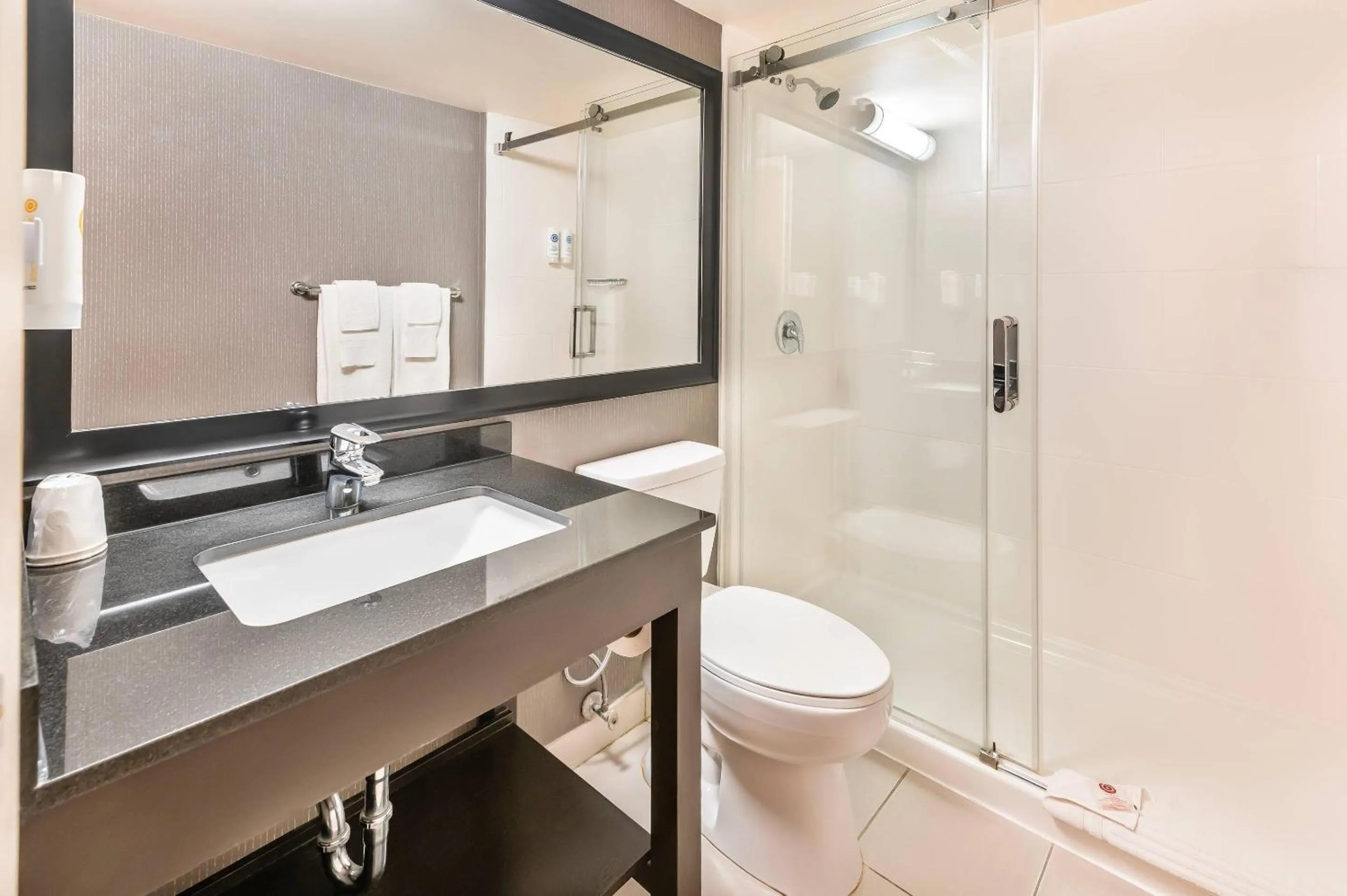 Bedroom in Comfort Inn