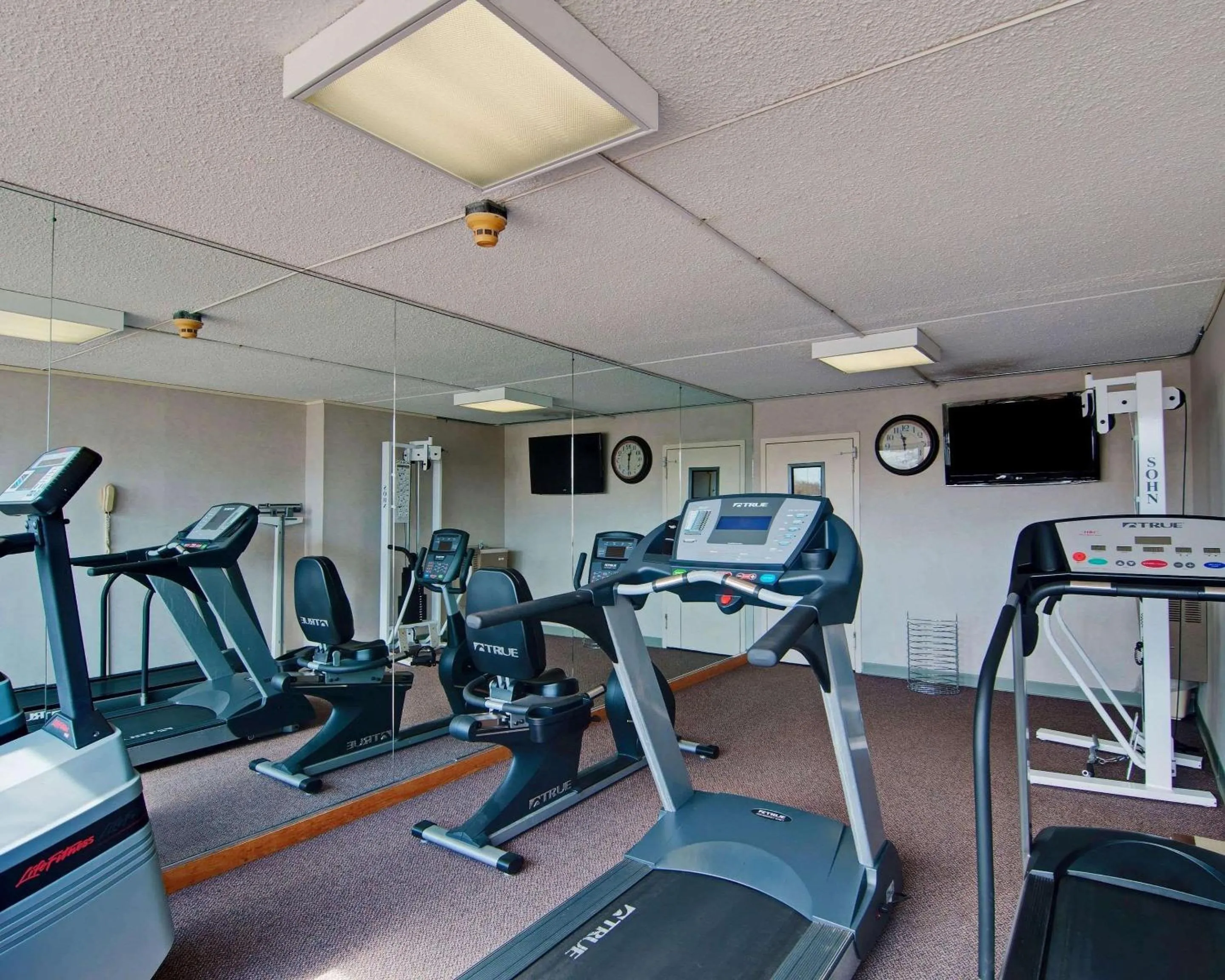 Fitness centre/facilities in Quality Inn Beckley
