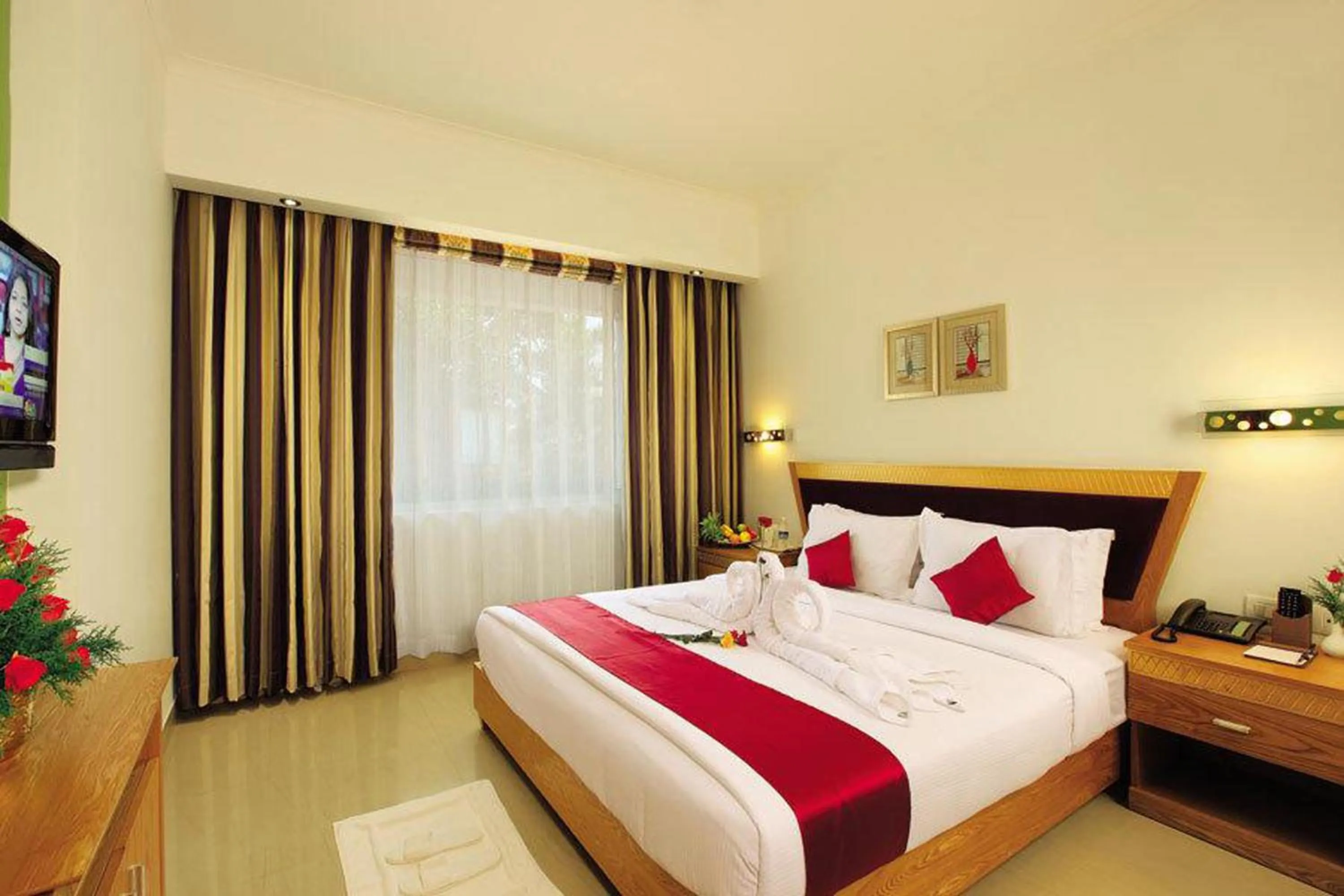 Bed in Biverah Hotel & Suites