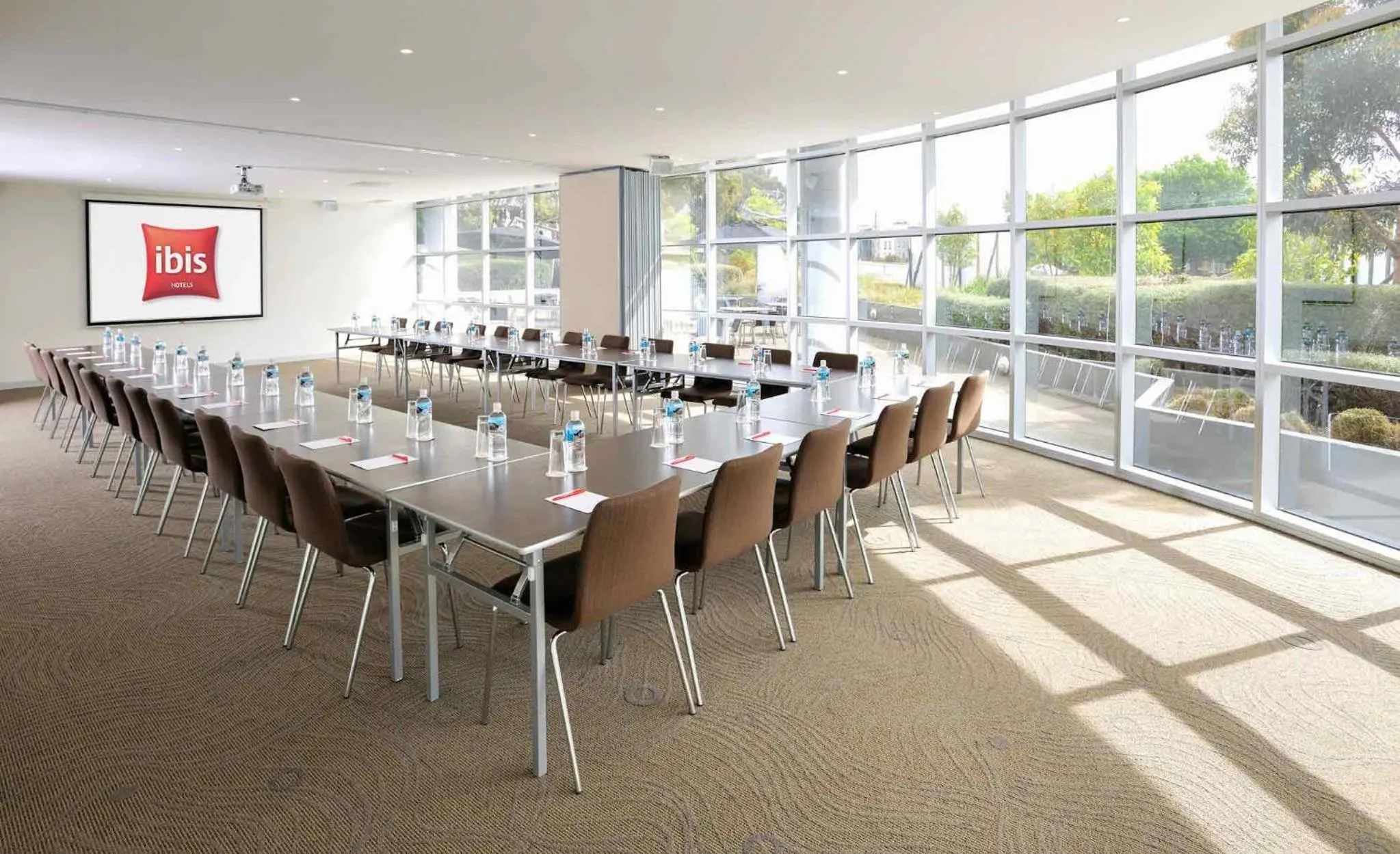 Meeting/conference room in ibis Melbourne - Glen Waverley