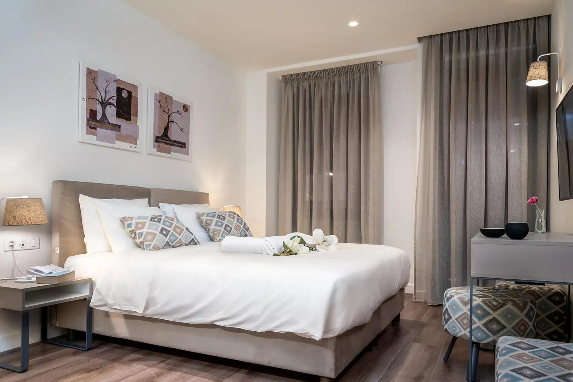 Budget Double Room in Urban Nest - Suites & Apartments Budget Double Room in Urban Nest - Suites & Apartments