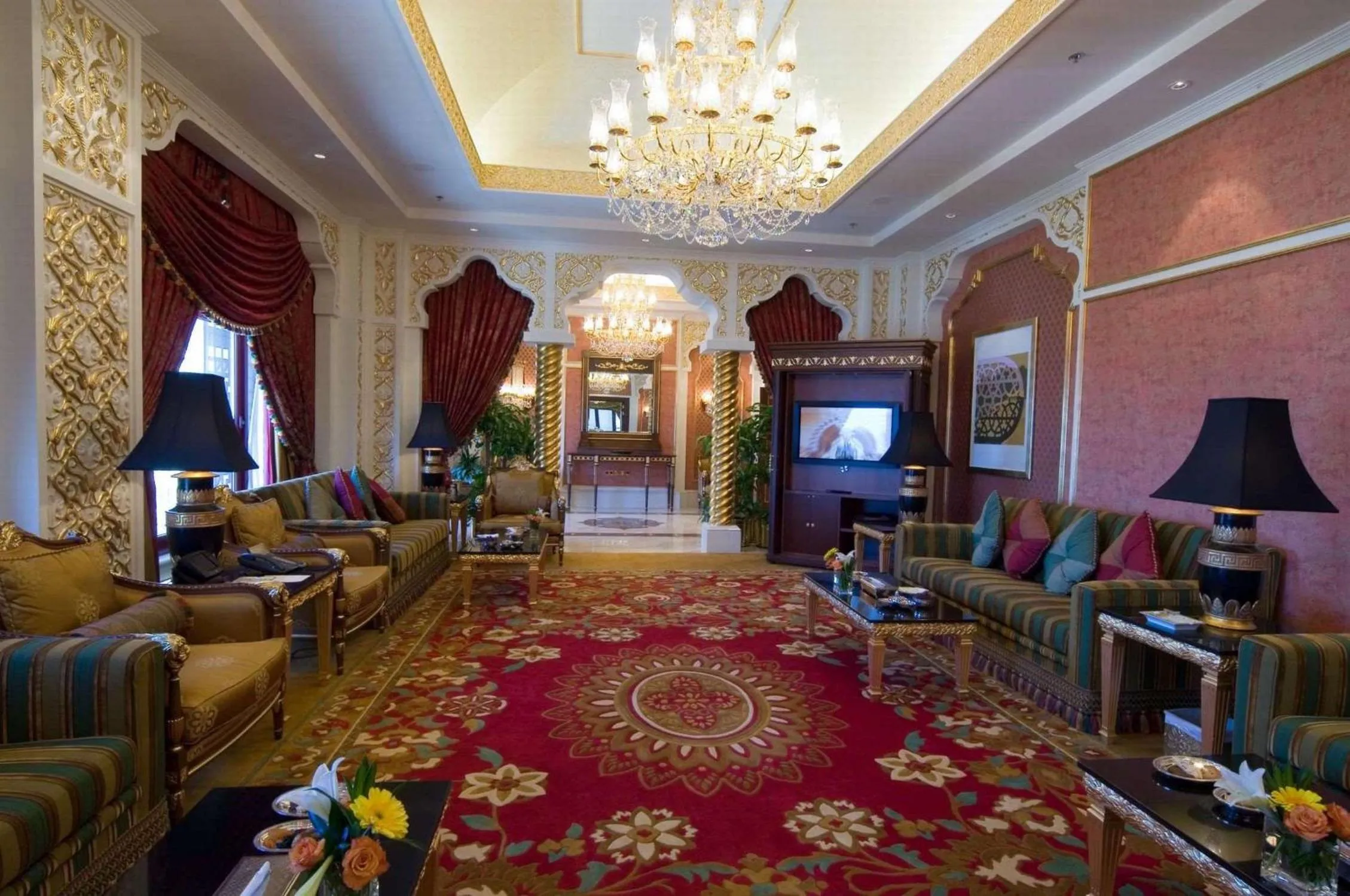 Living room in Waldorf Astoria Jeddah - Qasr Al Sharq