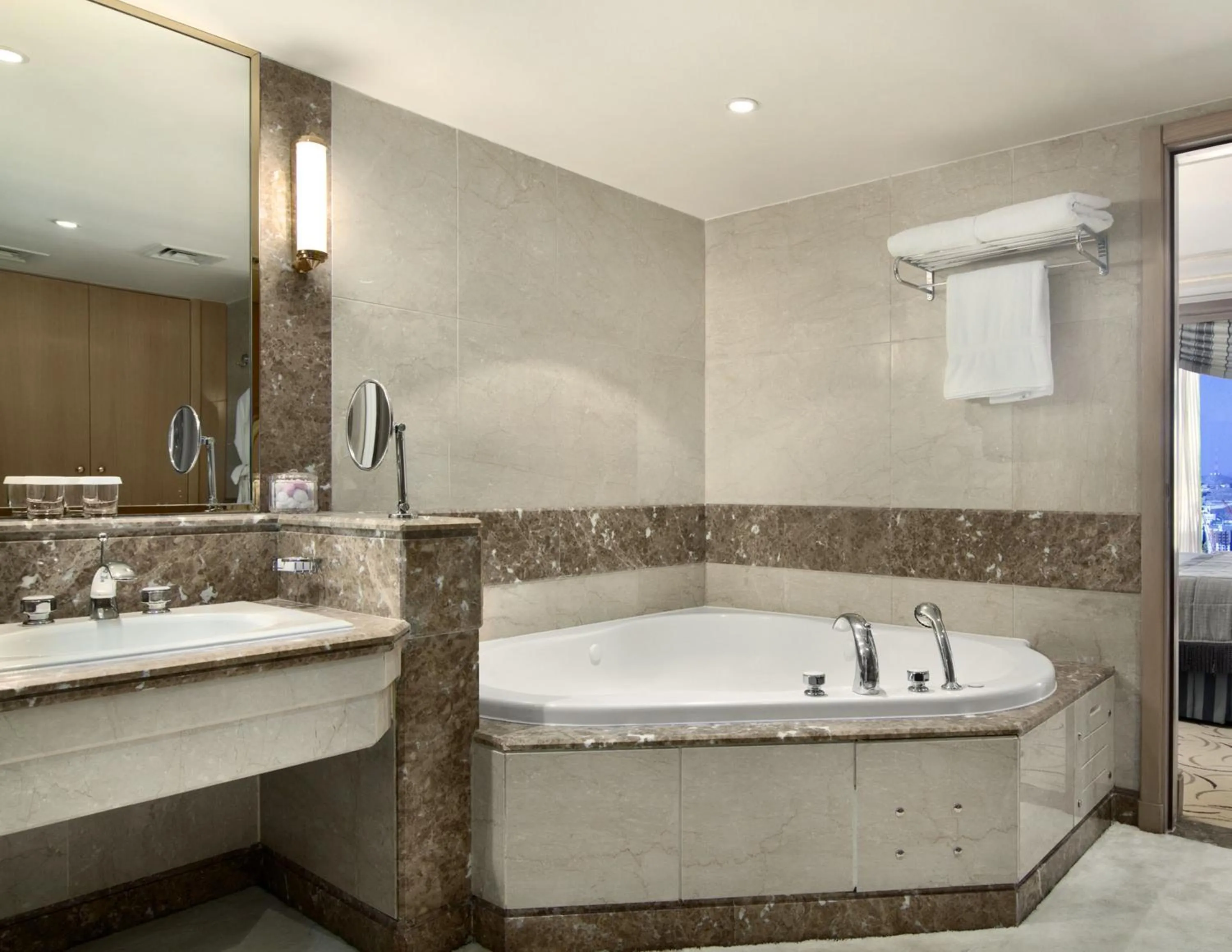 Bathroom in Makkah Hotel