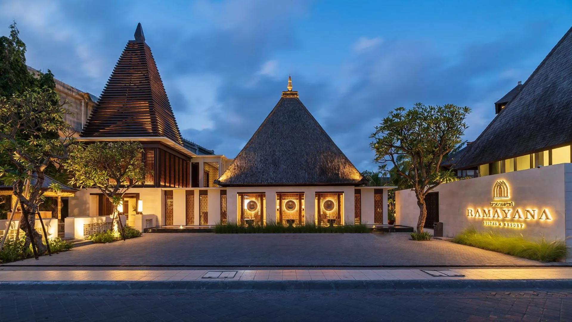 Facade/entrance in Ramayana Suites and Resort