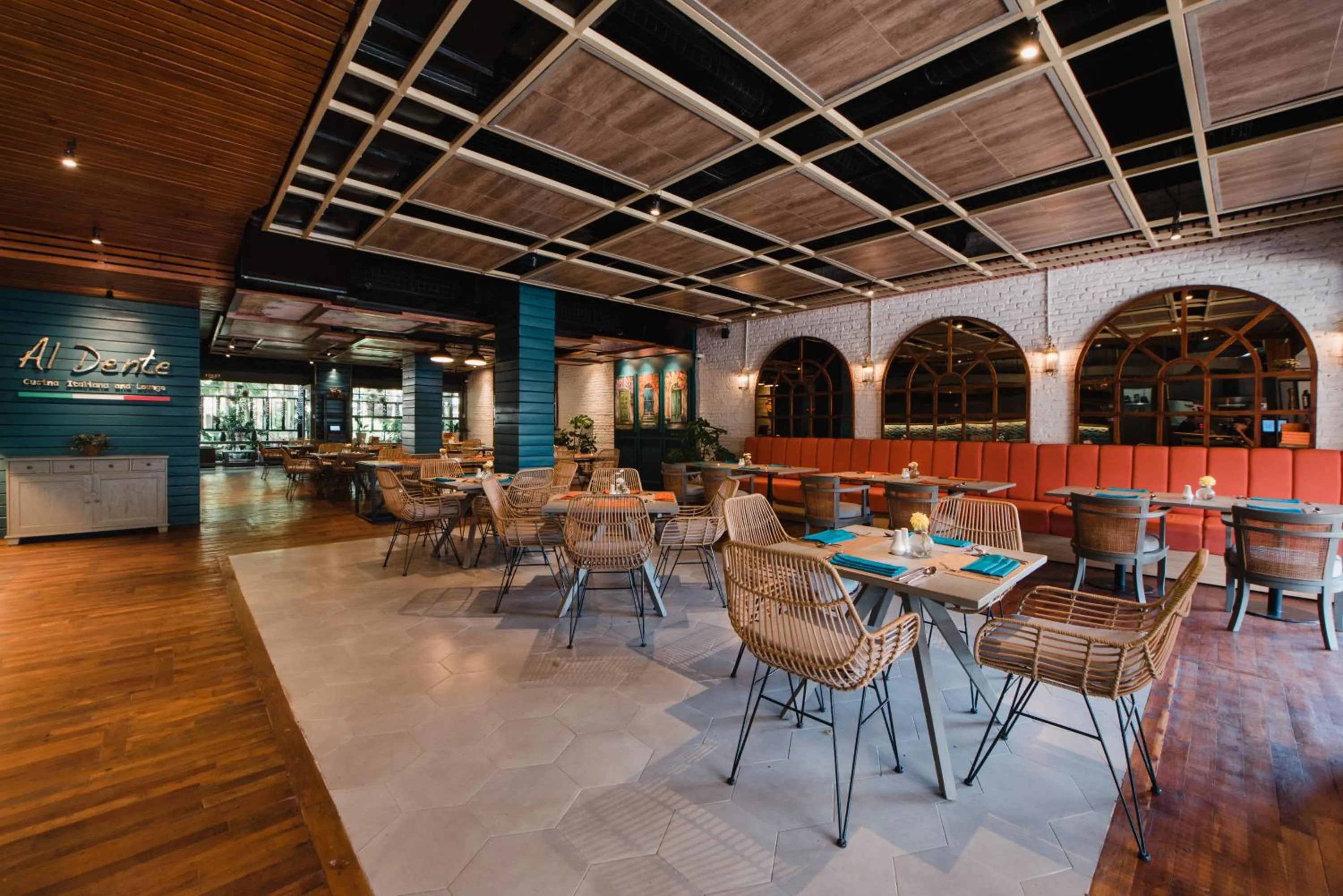 Restaurant/places to eat in Ramayana Suites and Resort