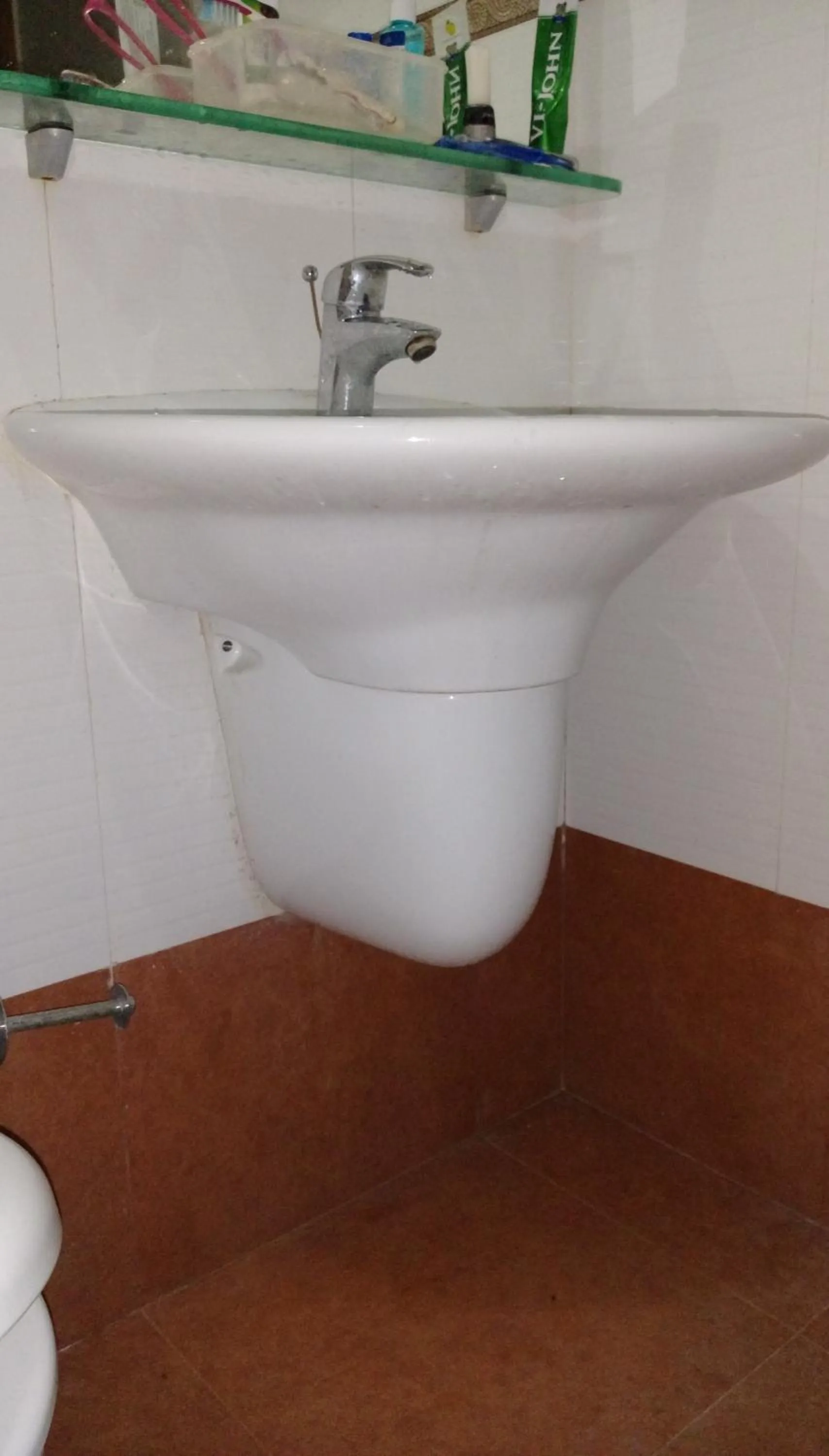 Shower in Elim Homestay Fort Kochi