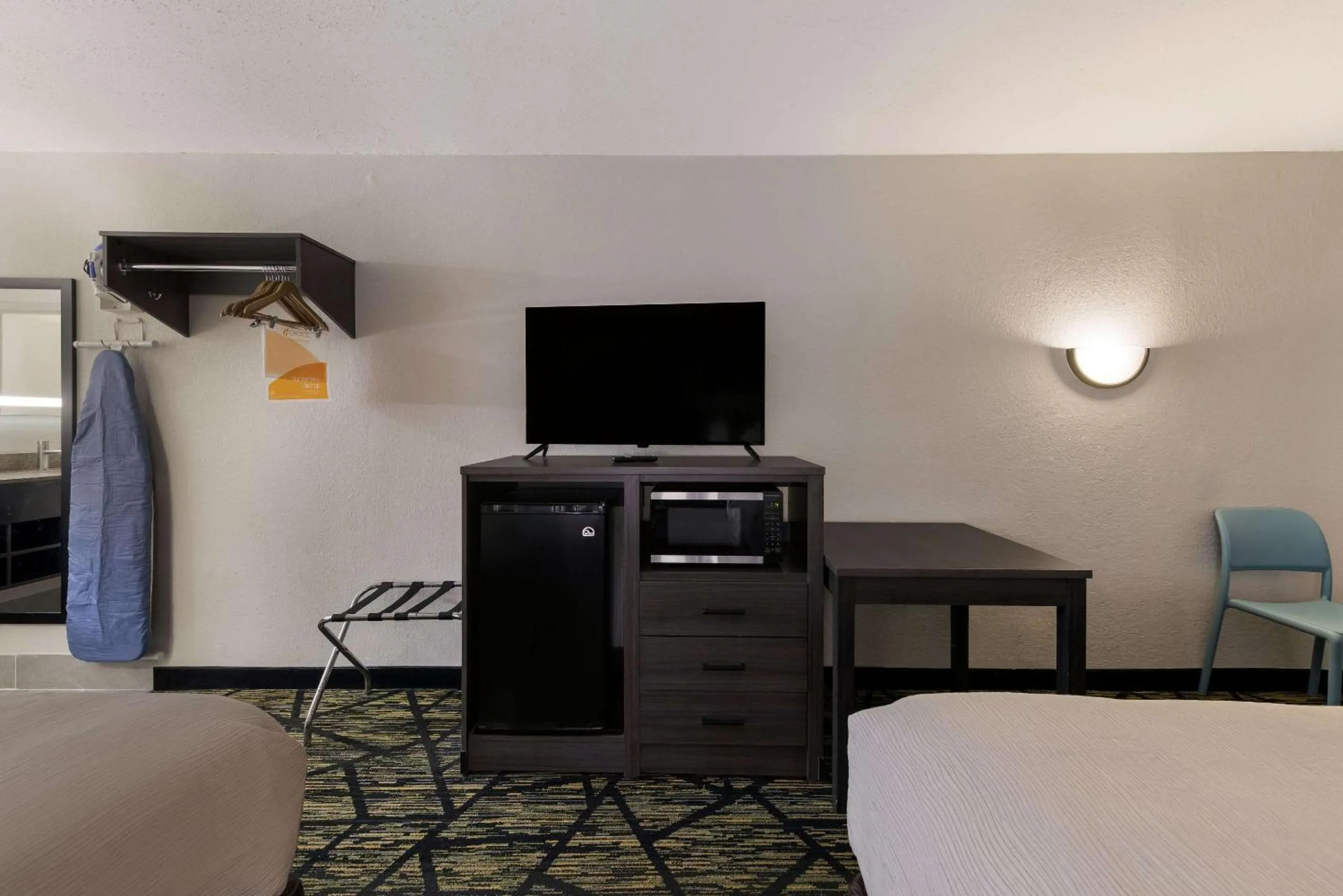 Bedroom, Bed in Quality Inn Orange Park Jacksonville