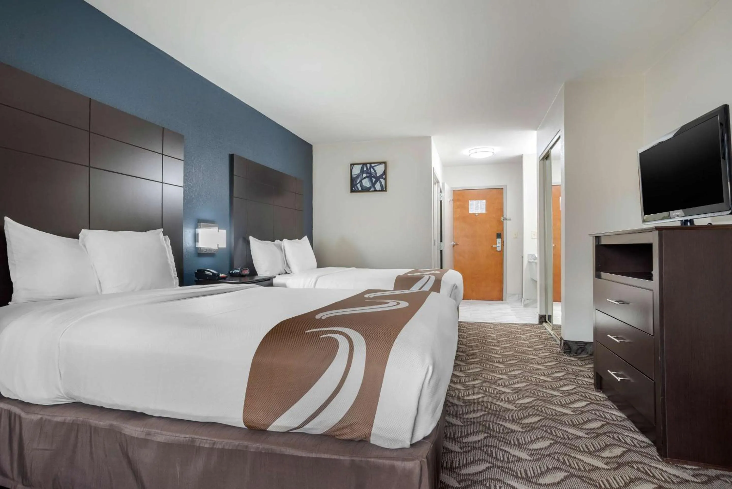 Bedroom, Bed in Quality Suites Baton Rouge East - Denham Springs