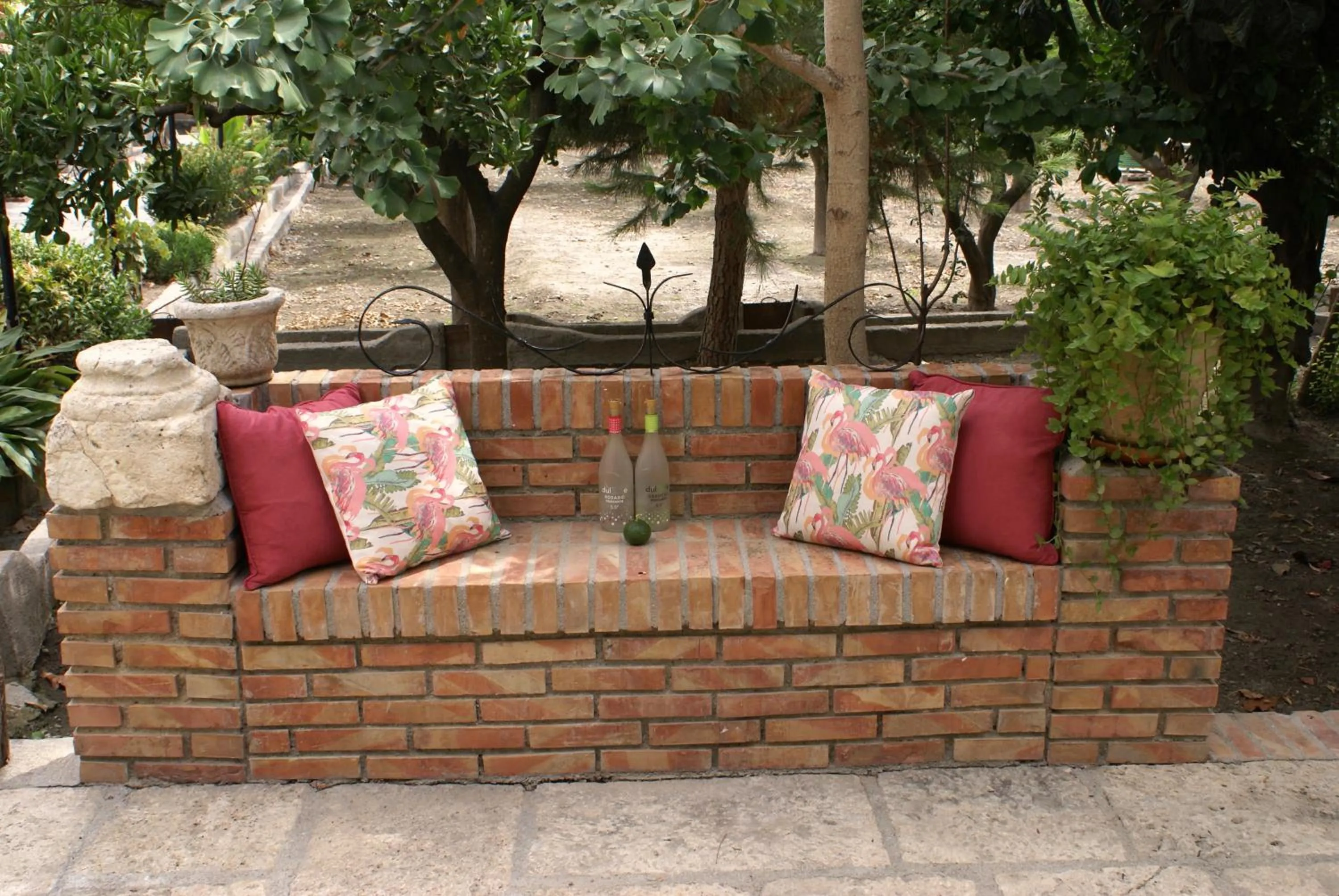 Patio in La Cañota King Rooms Adults Only