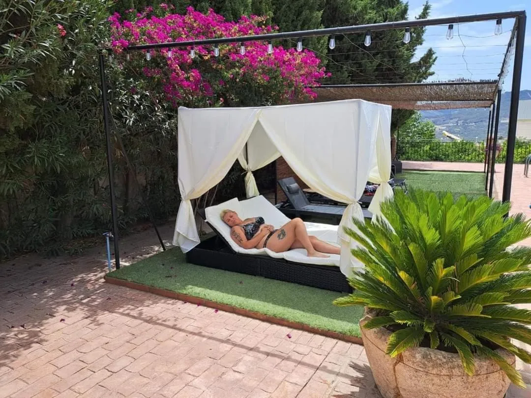 Day in La Cañota King Rooms Adults Only