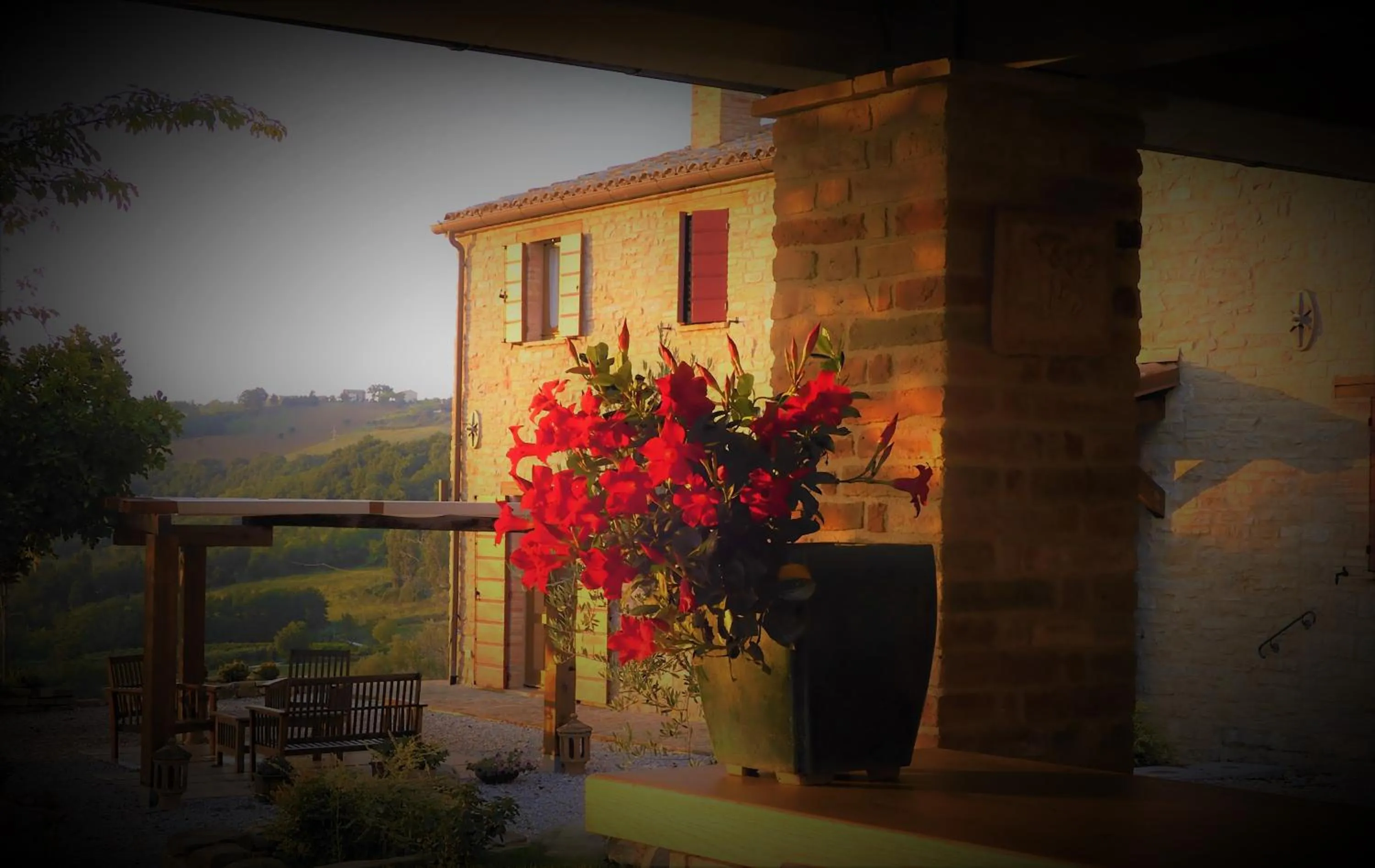 Property building in Quelli del Picchio