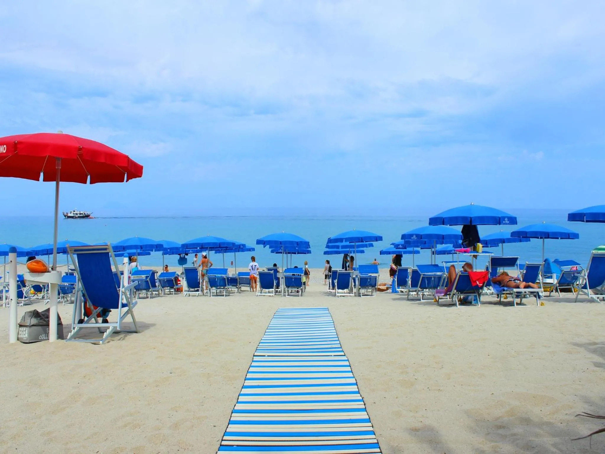 Beach in Blu Tropical Resort
