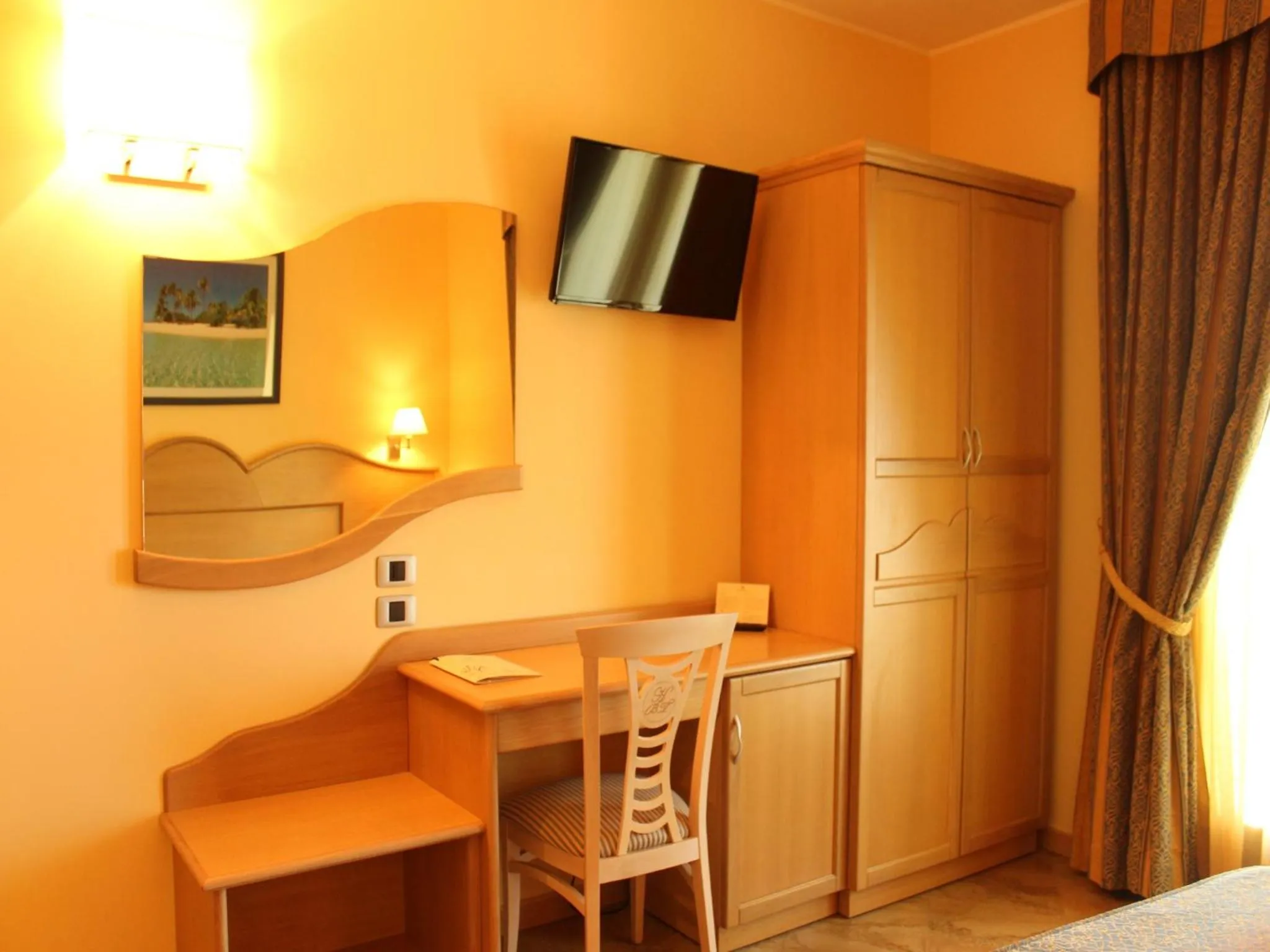 TV and multimedia in Blu Tropical Resort