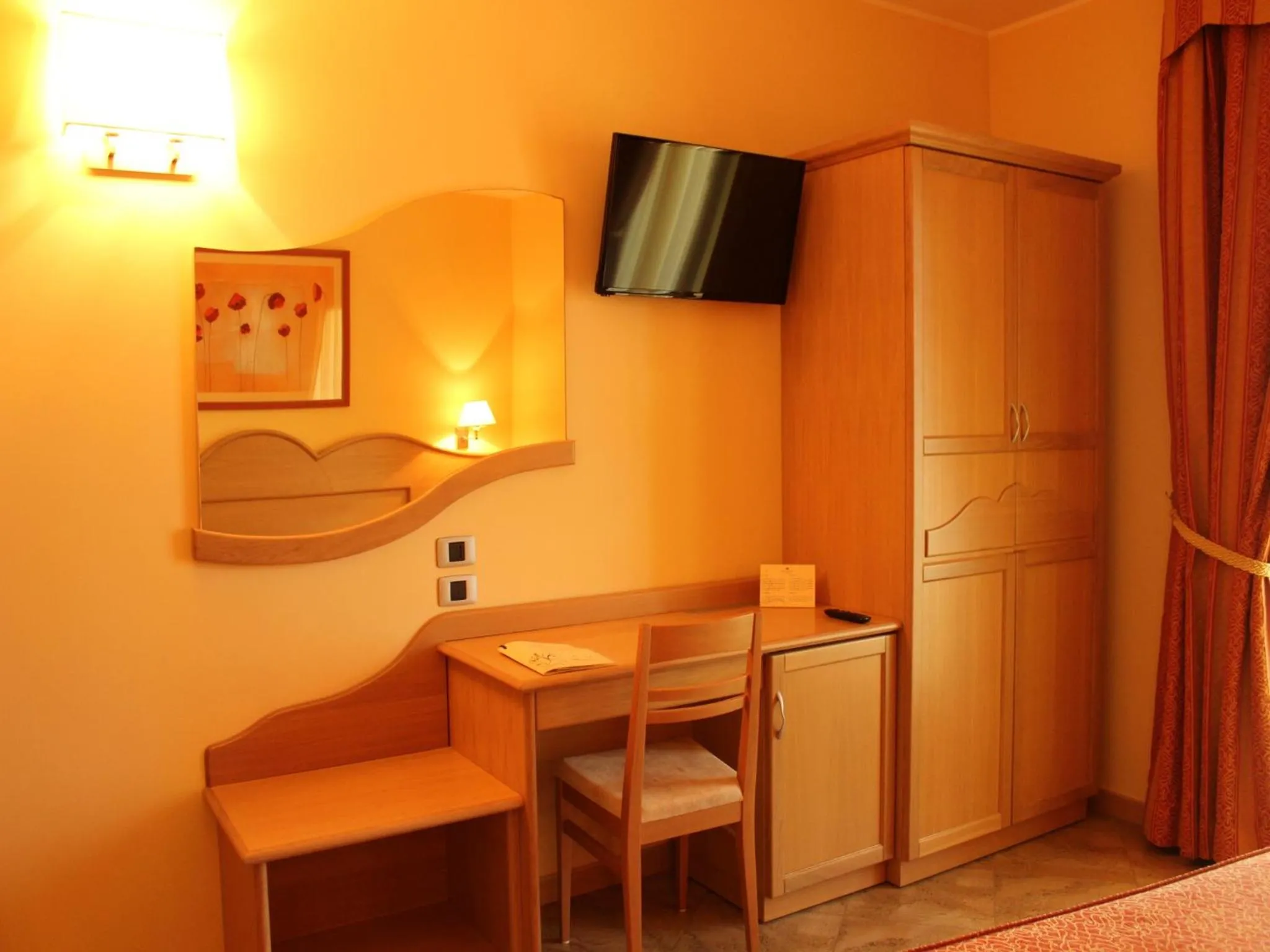 TV and multimedia in Blu Tropical Resort