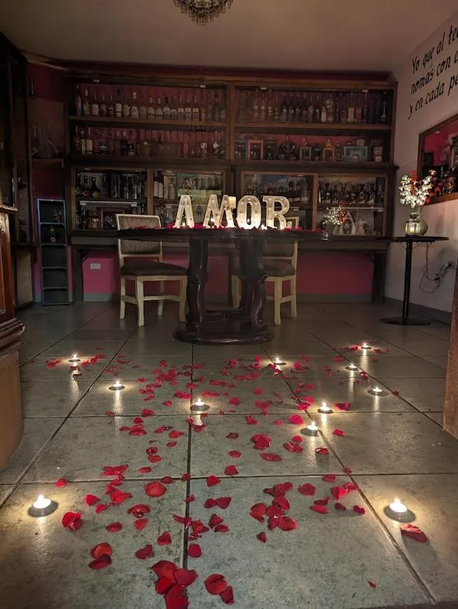 Restaurant/places to eat in HOTEL BOUTIQUE EL VIEJO MUNDO