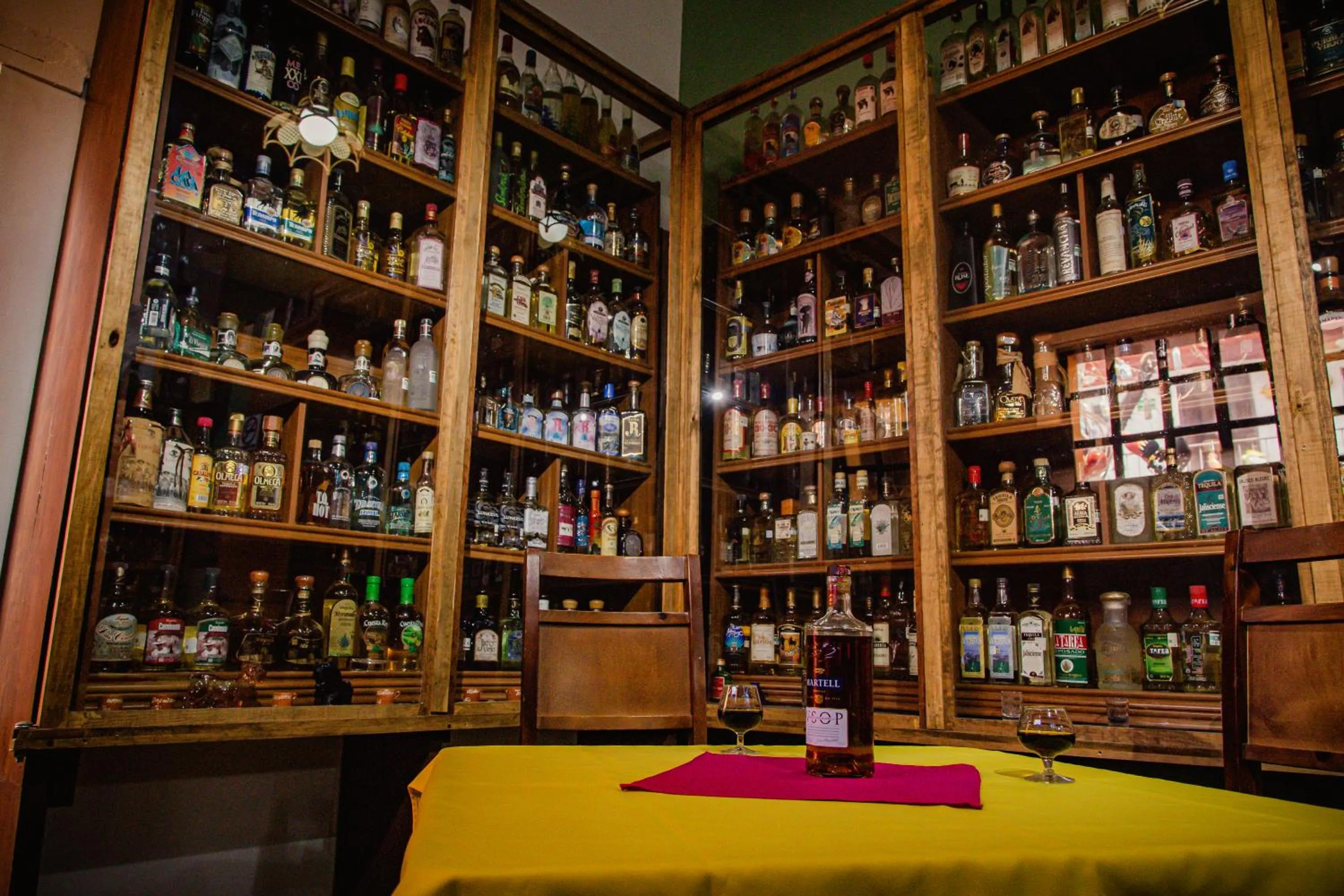 Lounge or bar in HOTEL BOUTIQUE EL VIEJO MUNDO