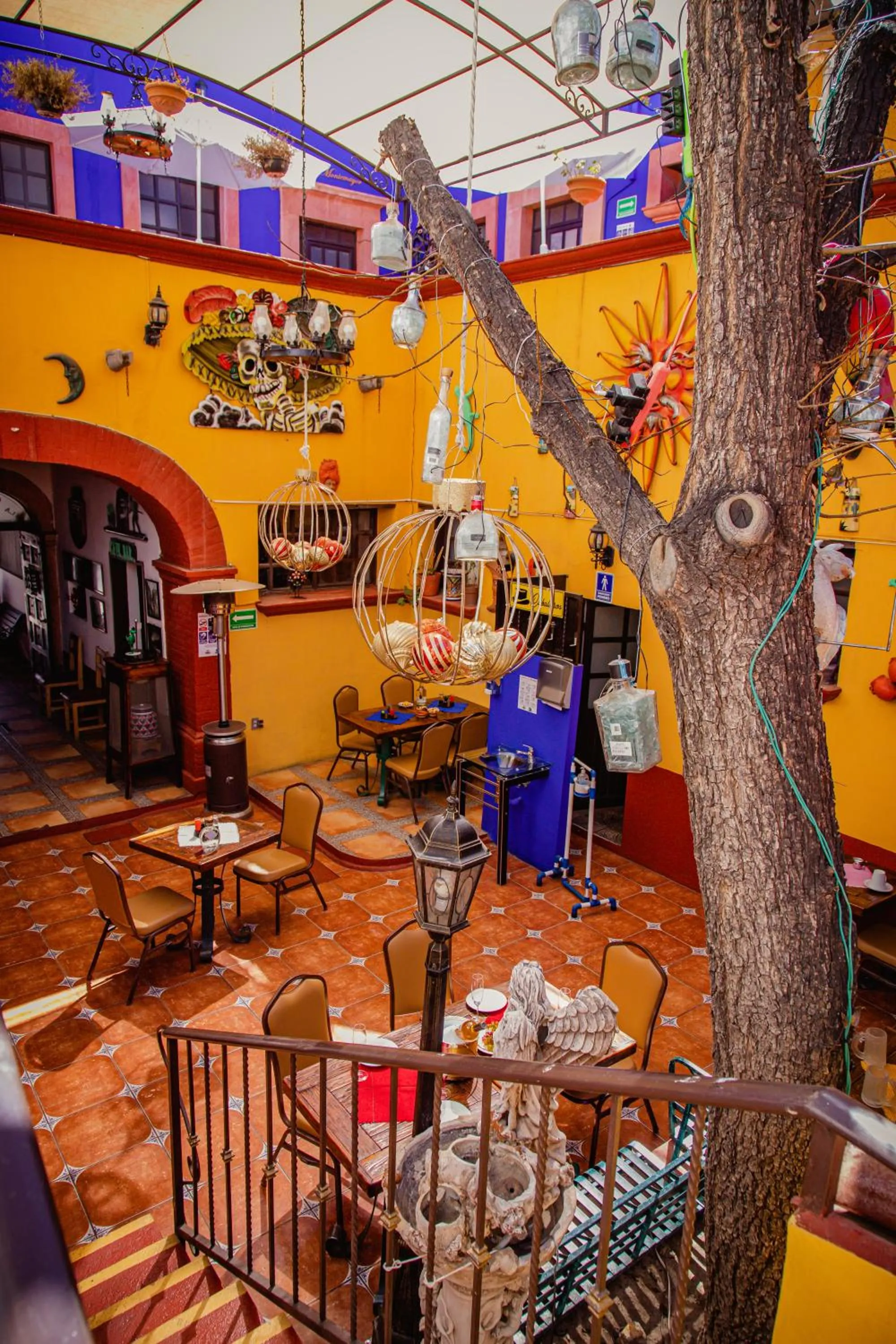 Patio in HOTEL BOUTIQUE EL VIEJO MUNDO