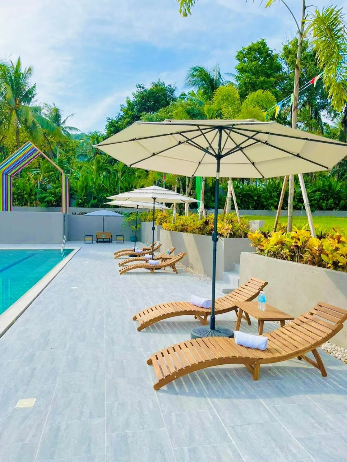 Swimming pool in Lanzones Cabana