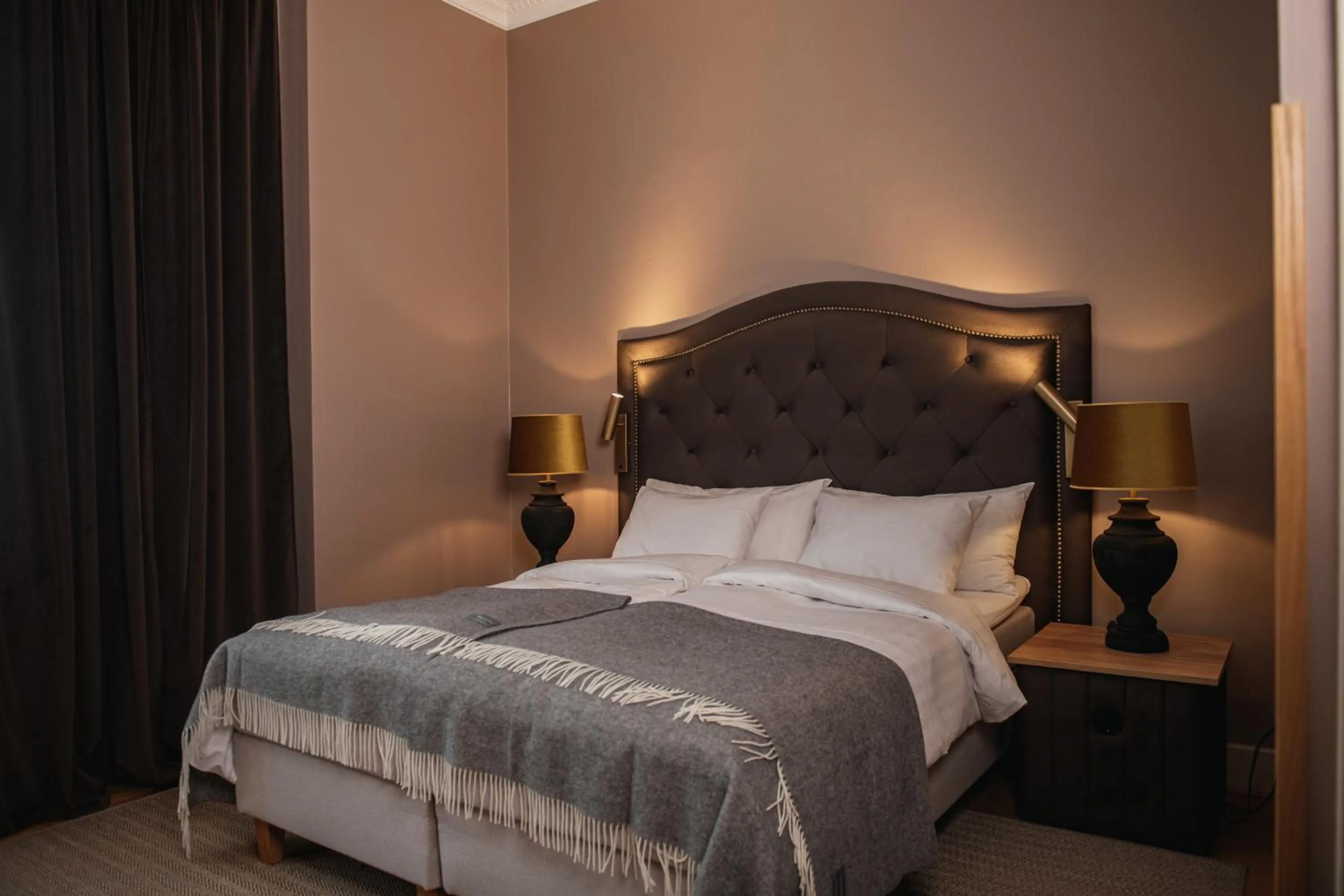 Bedroom, Bed in Home Hotel Christian IV