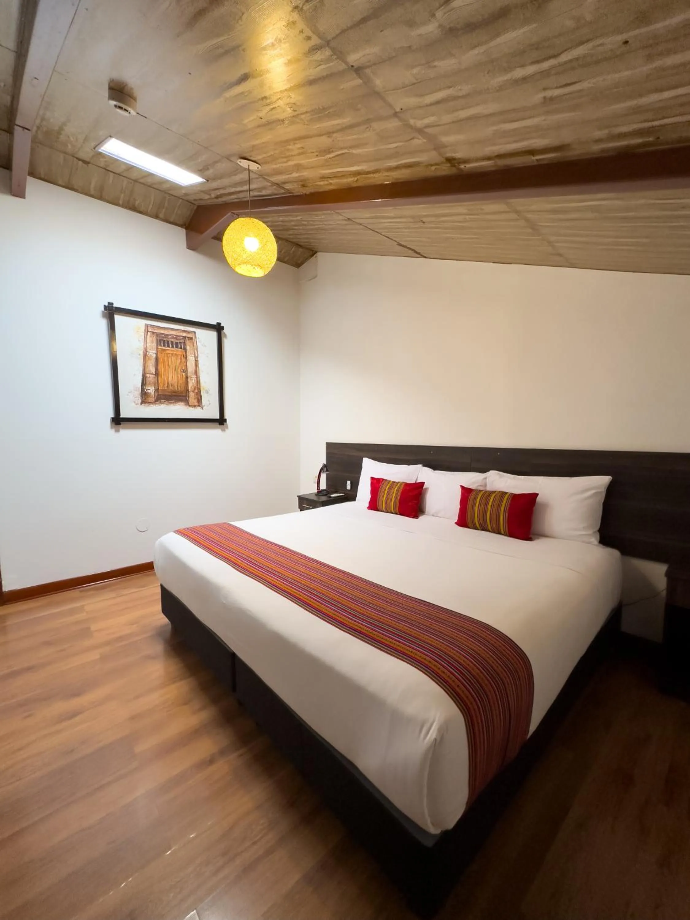 Property building, Bed in Hotel San Pedro Plaza