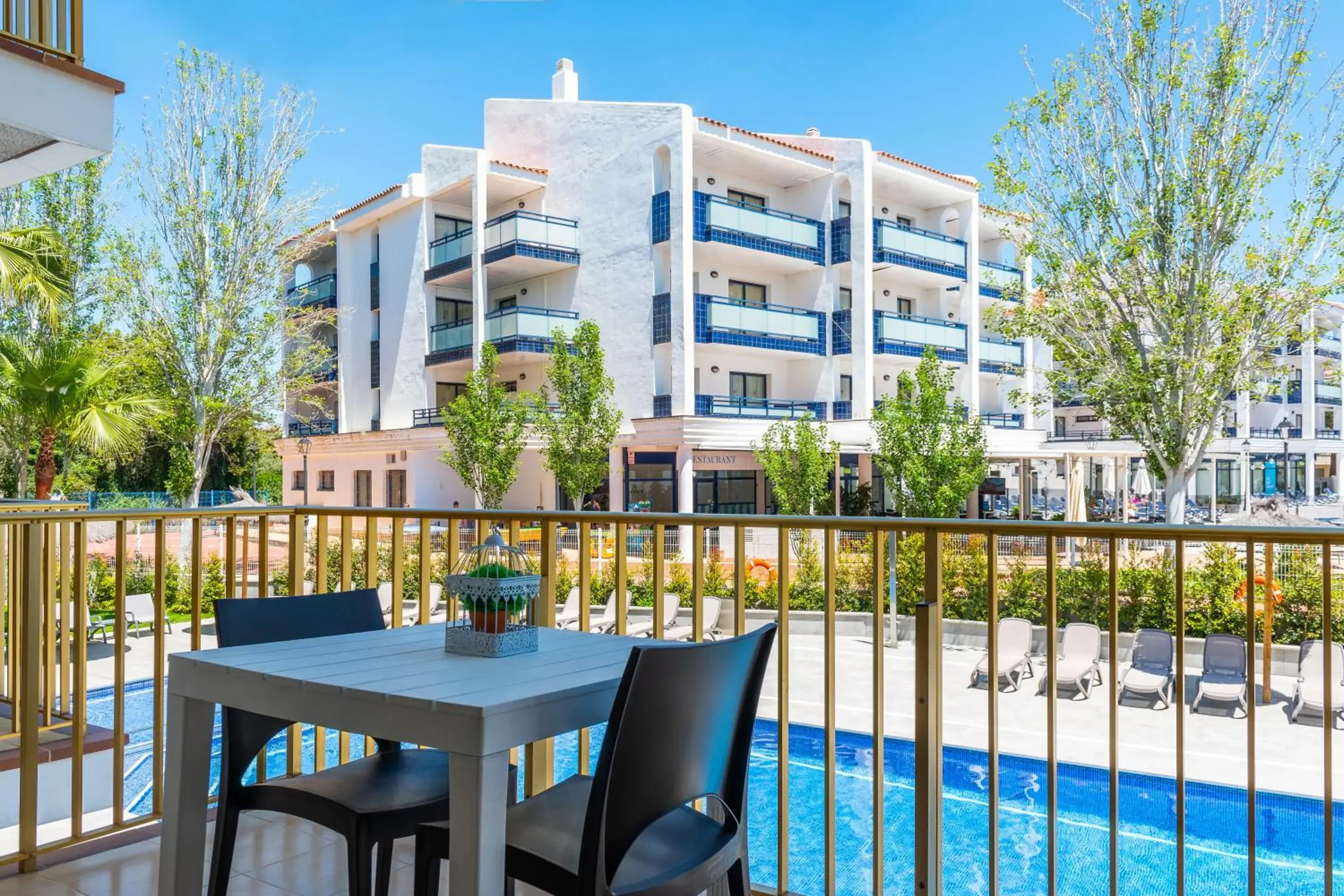 Apartment with Pool View in Rentalmar Pins Marina Apartment with Pool View in Rentalmar Pins Marina