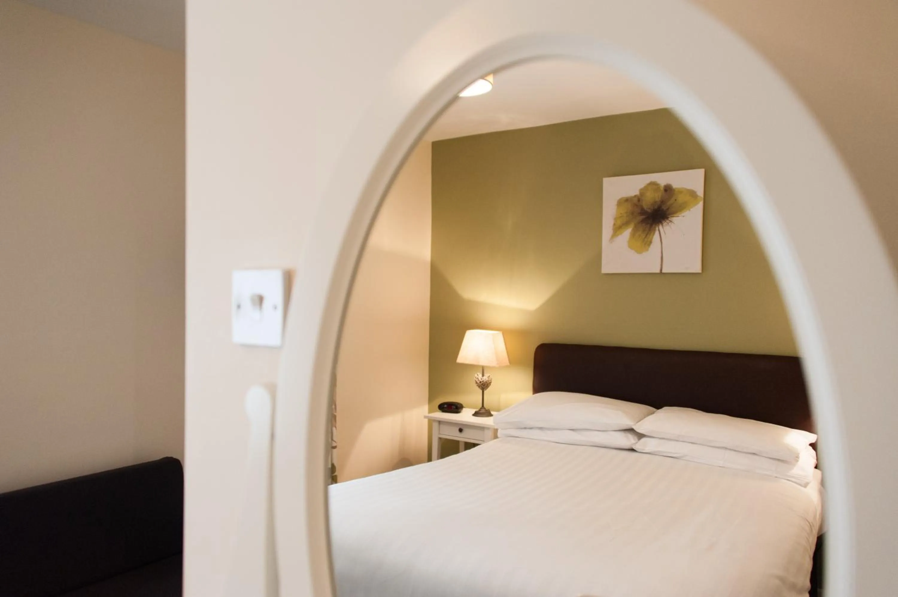 Bedroom, Bed in Ardross Glencairn