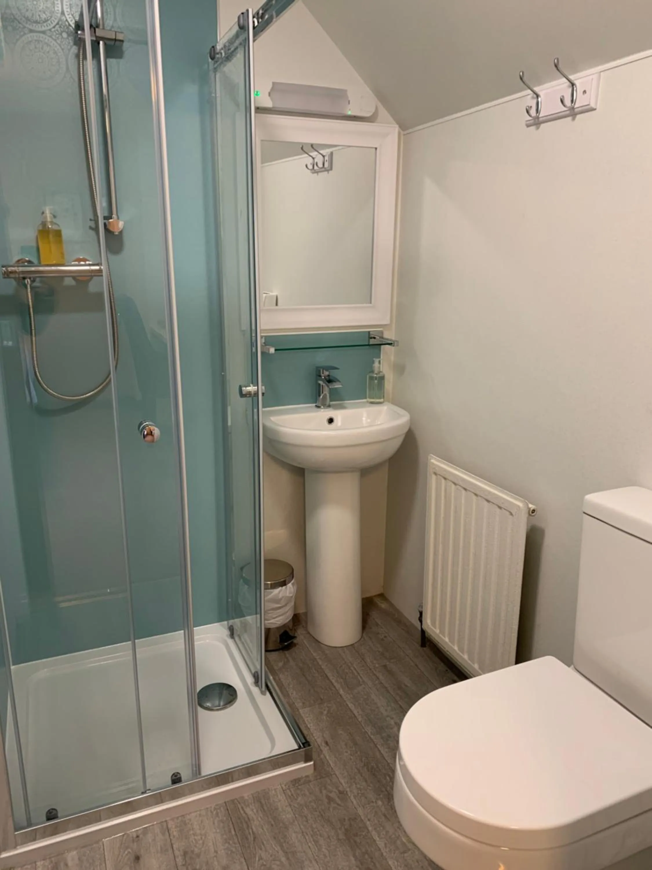 Shower in Ardross Glencairn