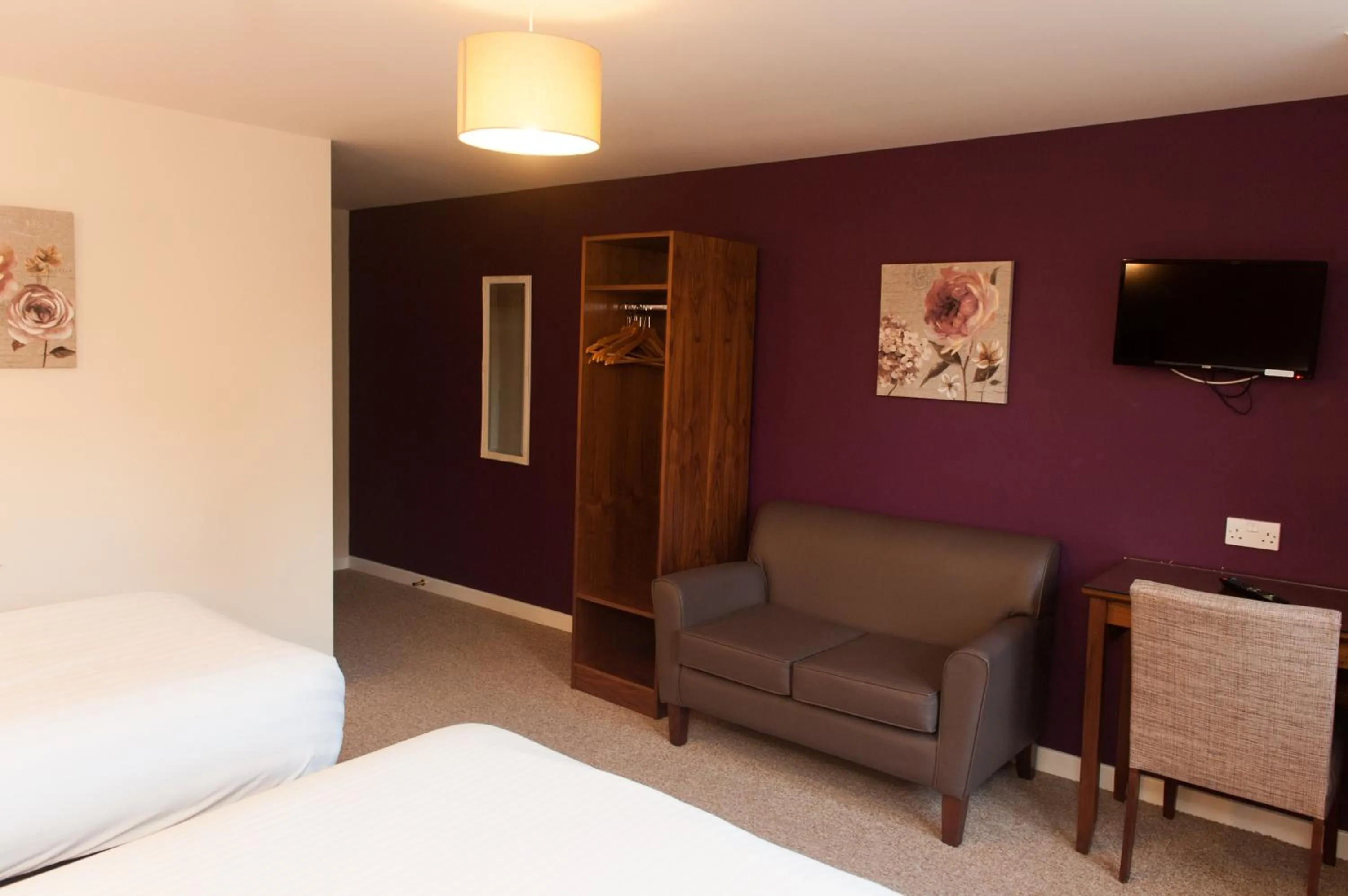 Bedroom, Bed in Ardross Glencairn