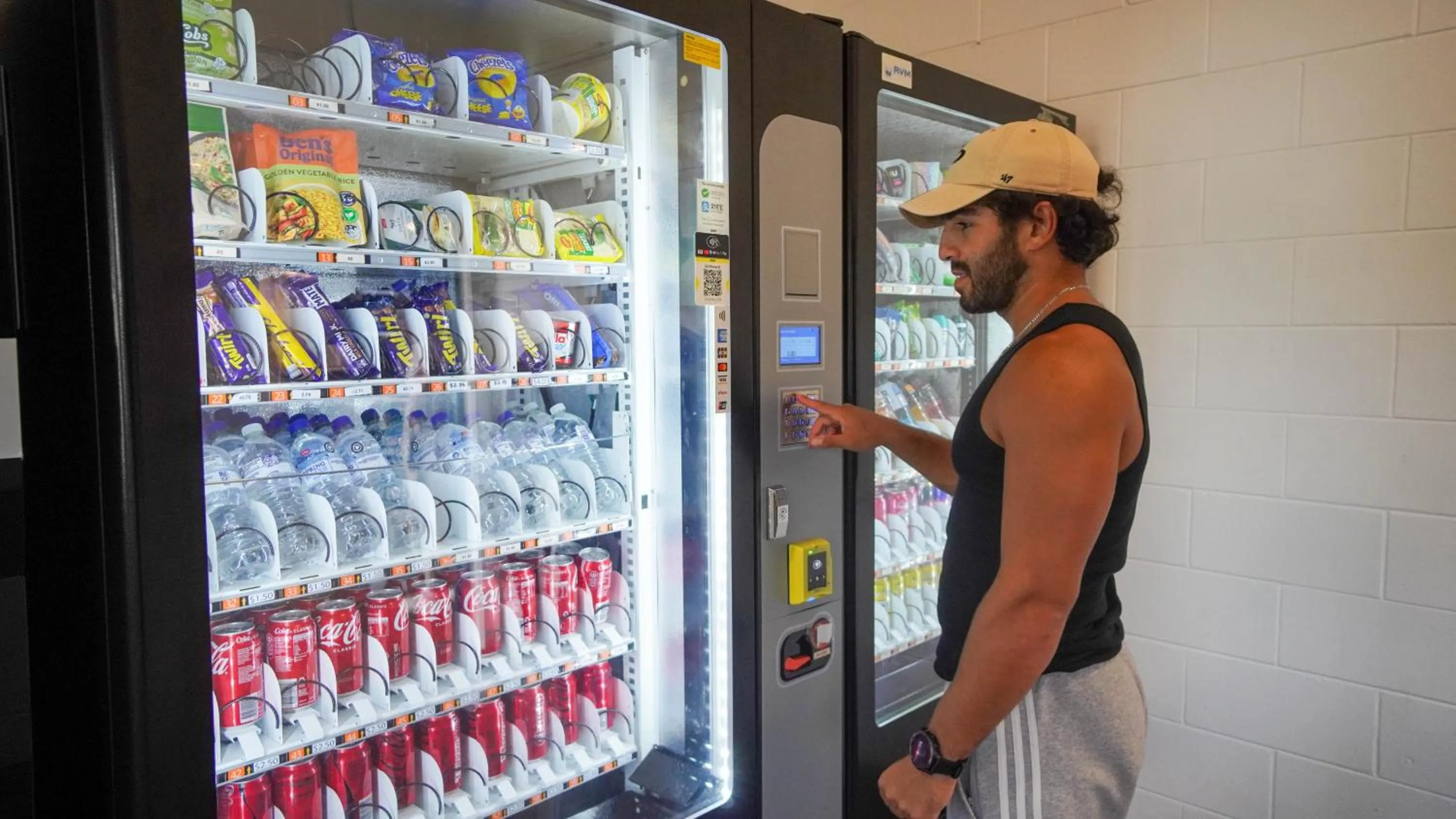 vending machine in Summer House Cairns