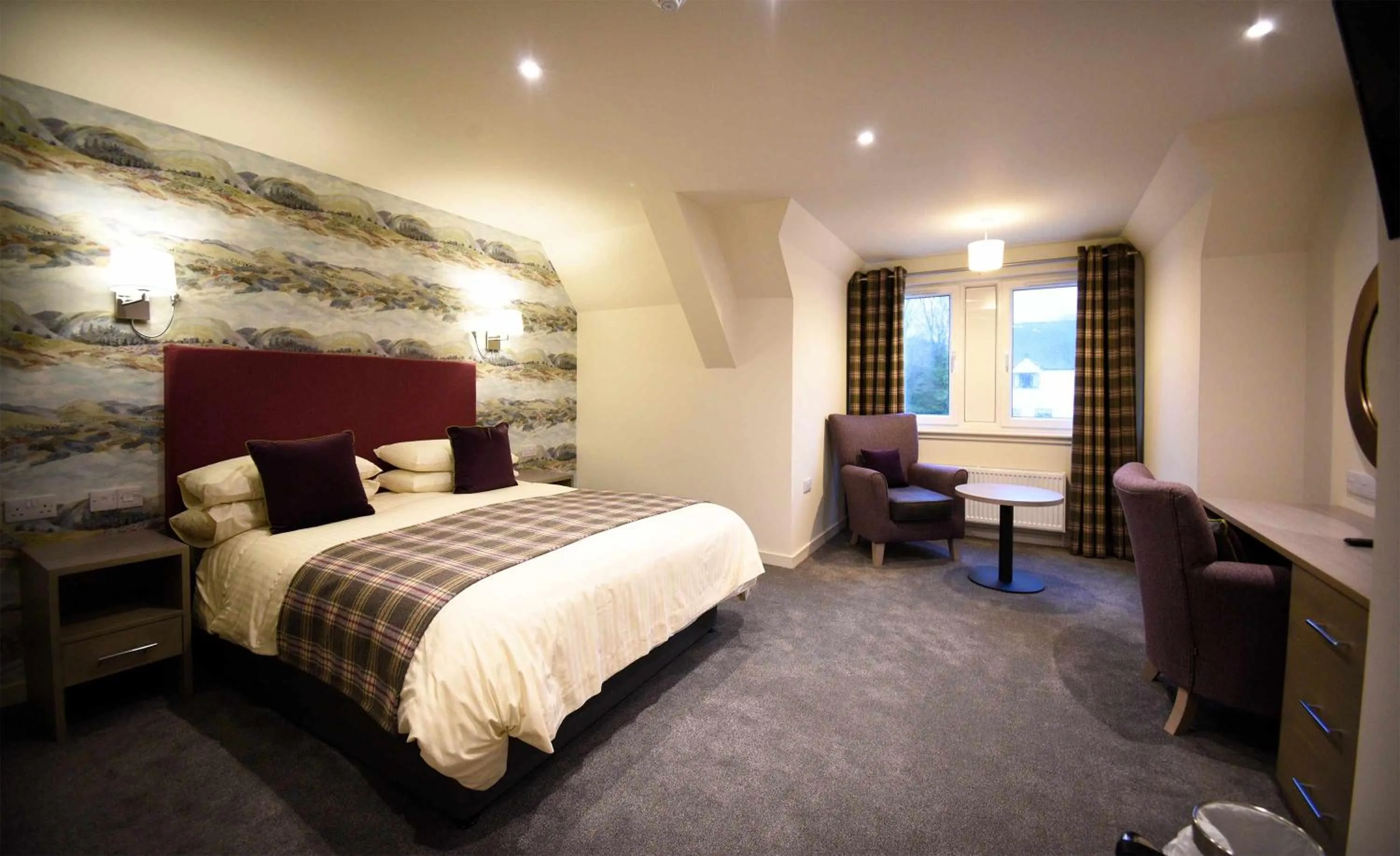 Bed in The Royal Hotel