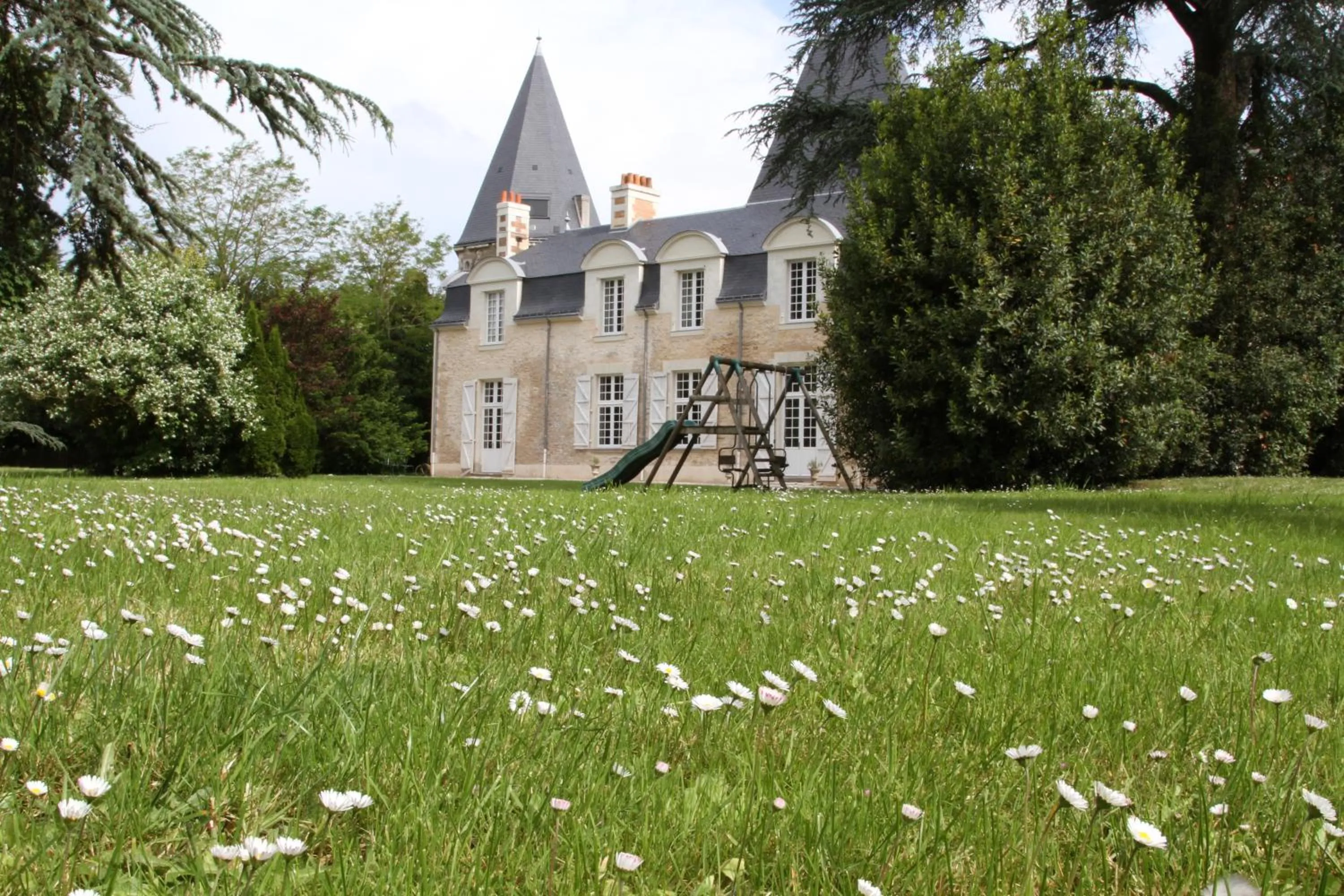 Facade/entrance in Château du Bois de La Noe