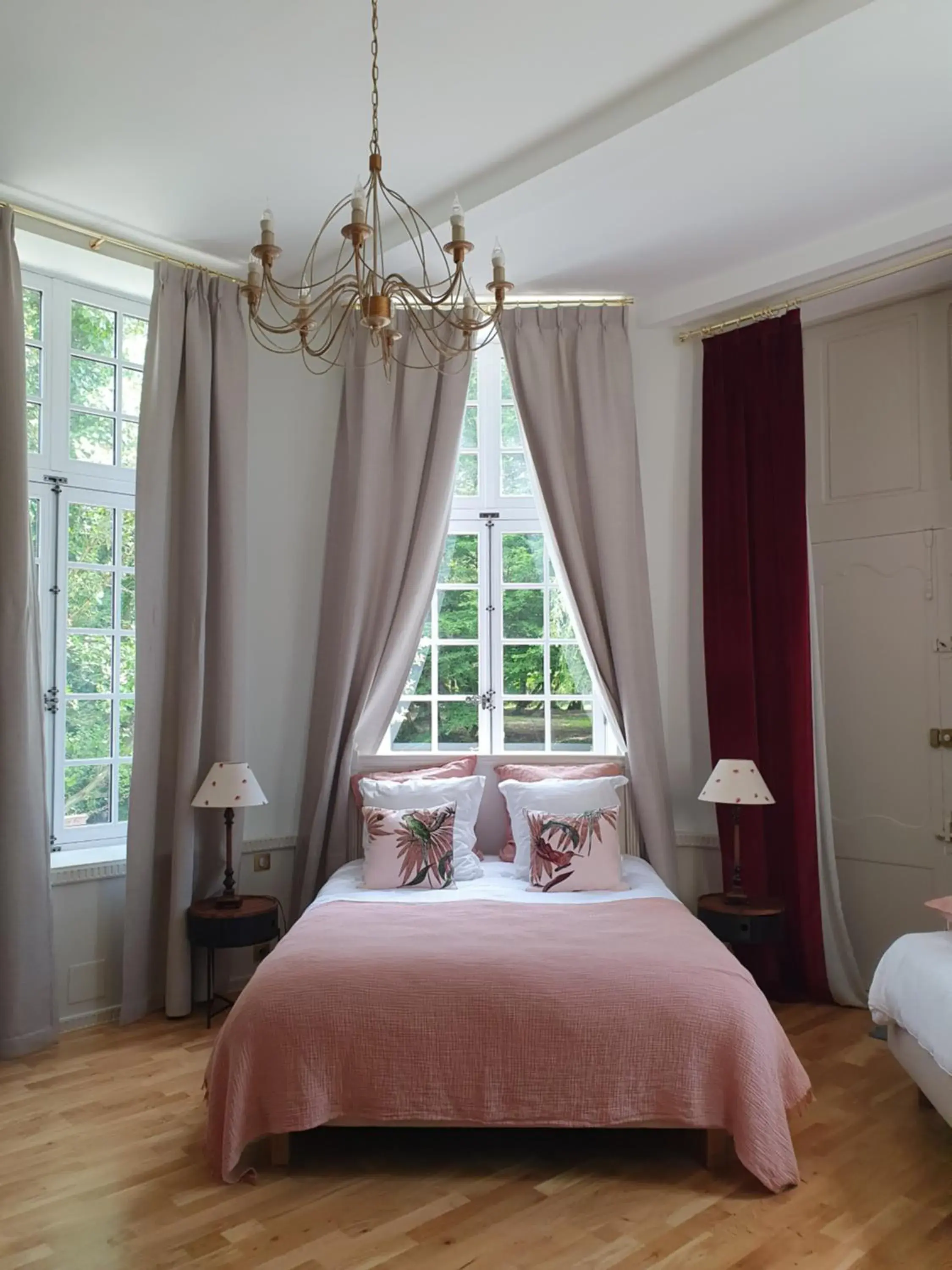 Triple Room with Shower - single occupancy in Château du Bois de La Noe Triple Room with Shower - single occupancy in Château du Bois de La Noe