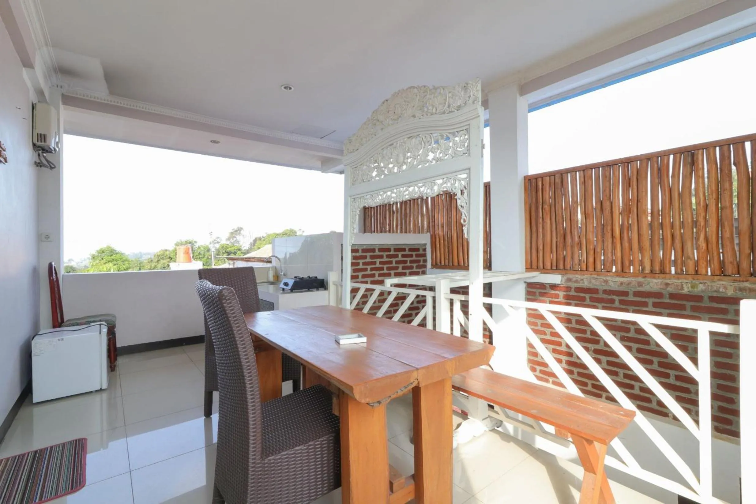 Patio in Lembur Incu Syariah Villa & Resto