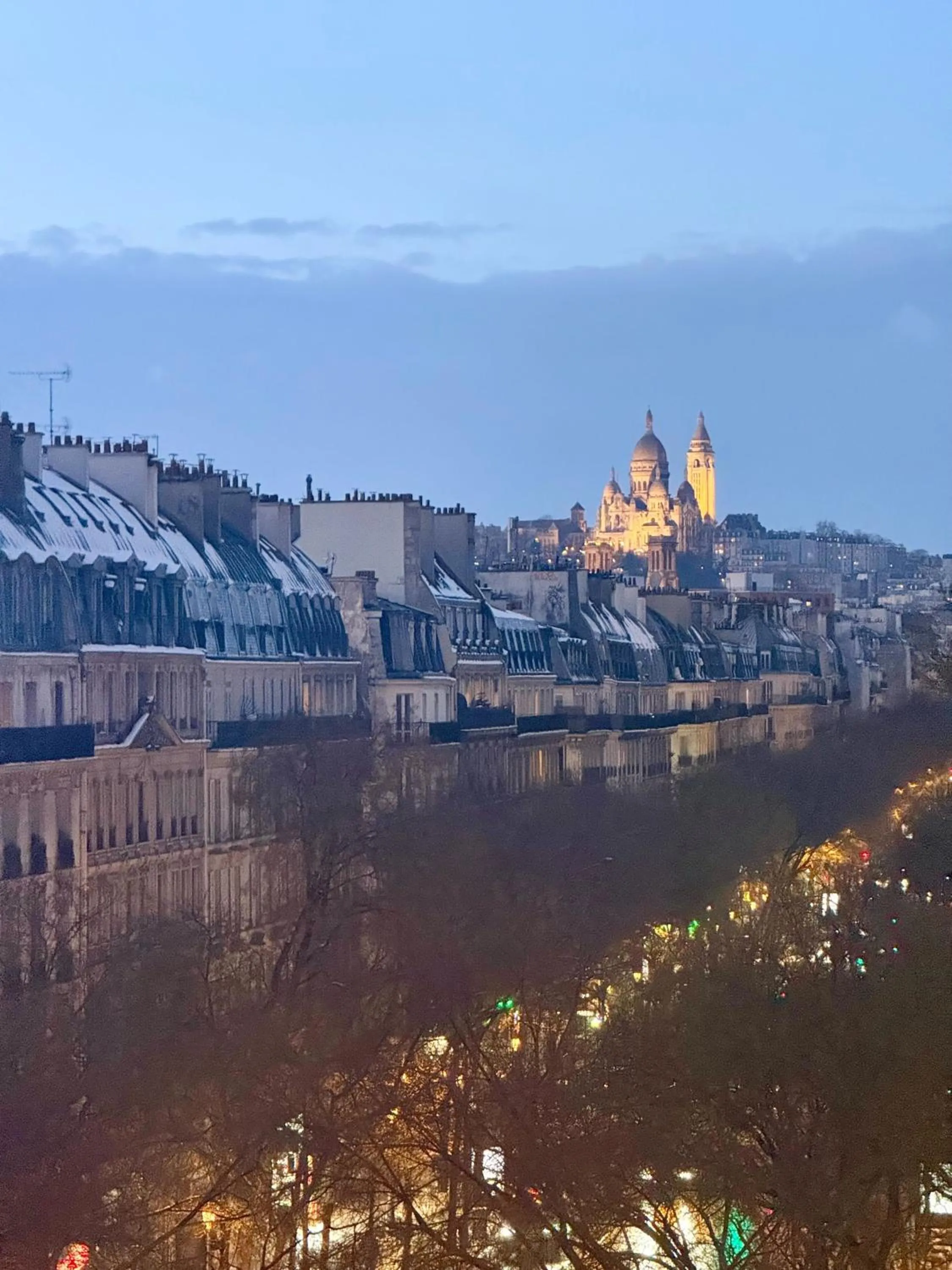 Nearby landmark in Korner République