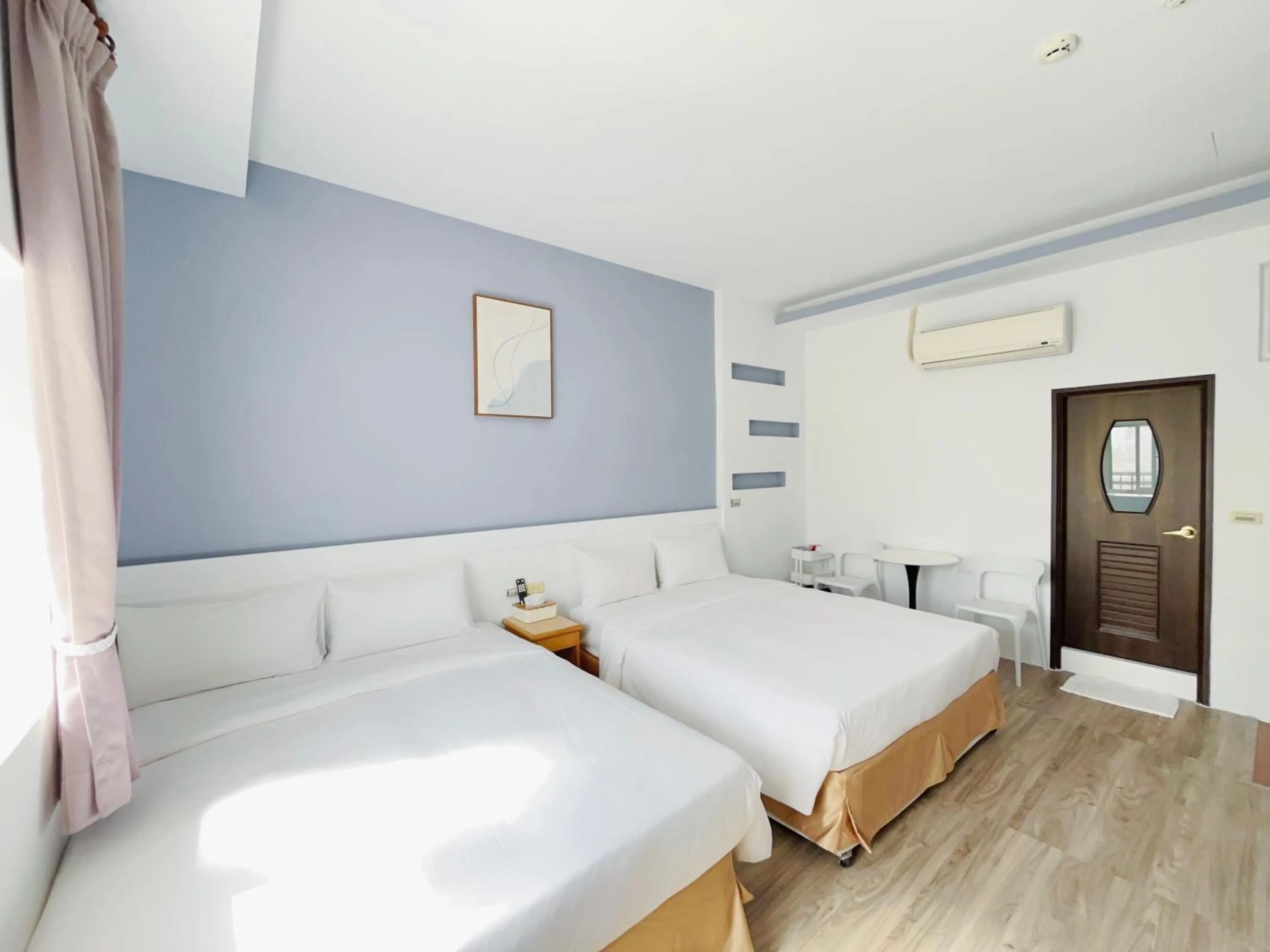 Quadruple Room with Private Bathroom in 墾丁儷庭民宿Li Ting B&B