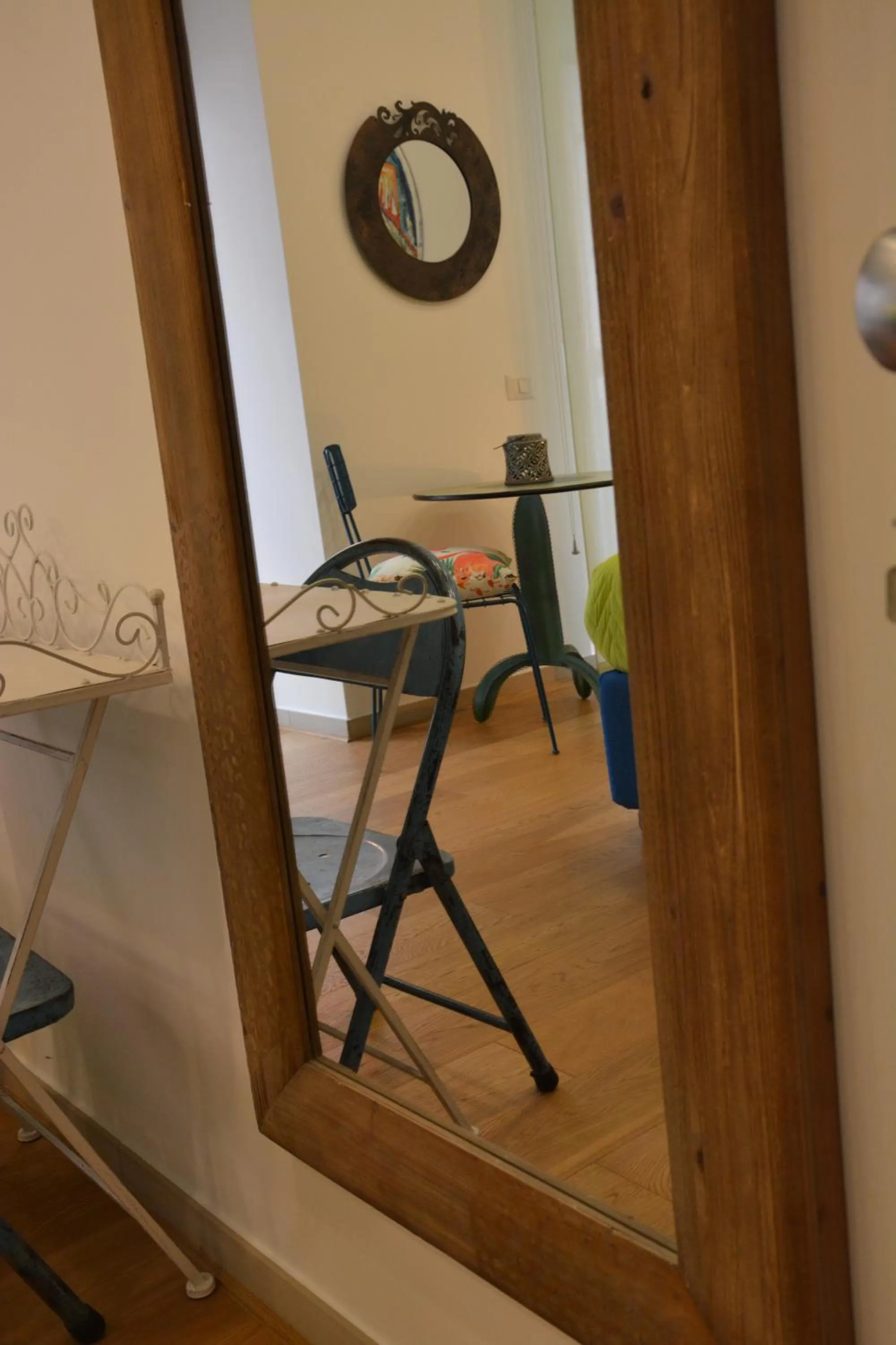 Other in Dimora Megaride