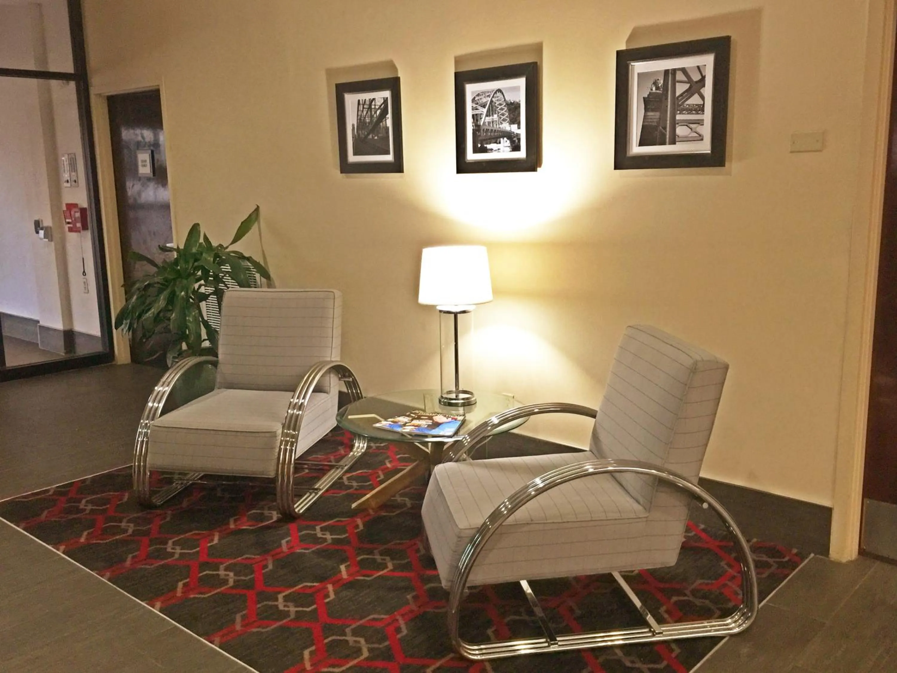 Lobby or reception in Wyndham Garden Inn Pittsburgh Airport