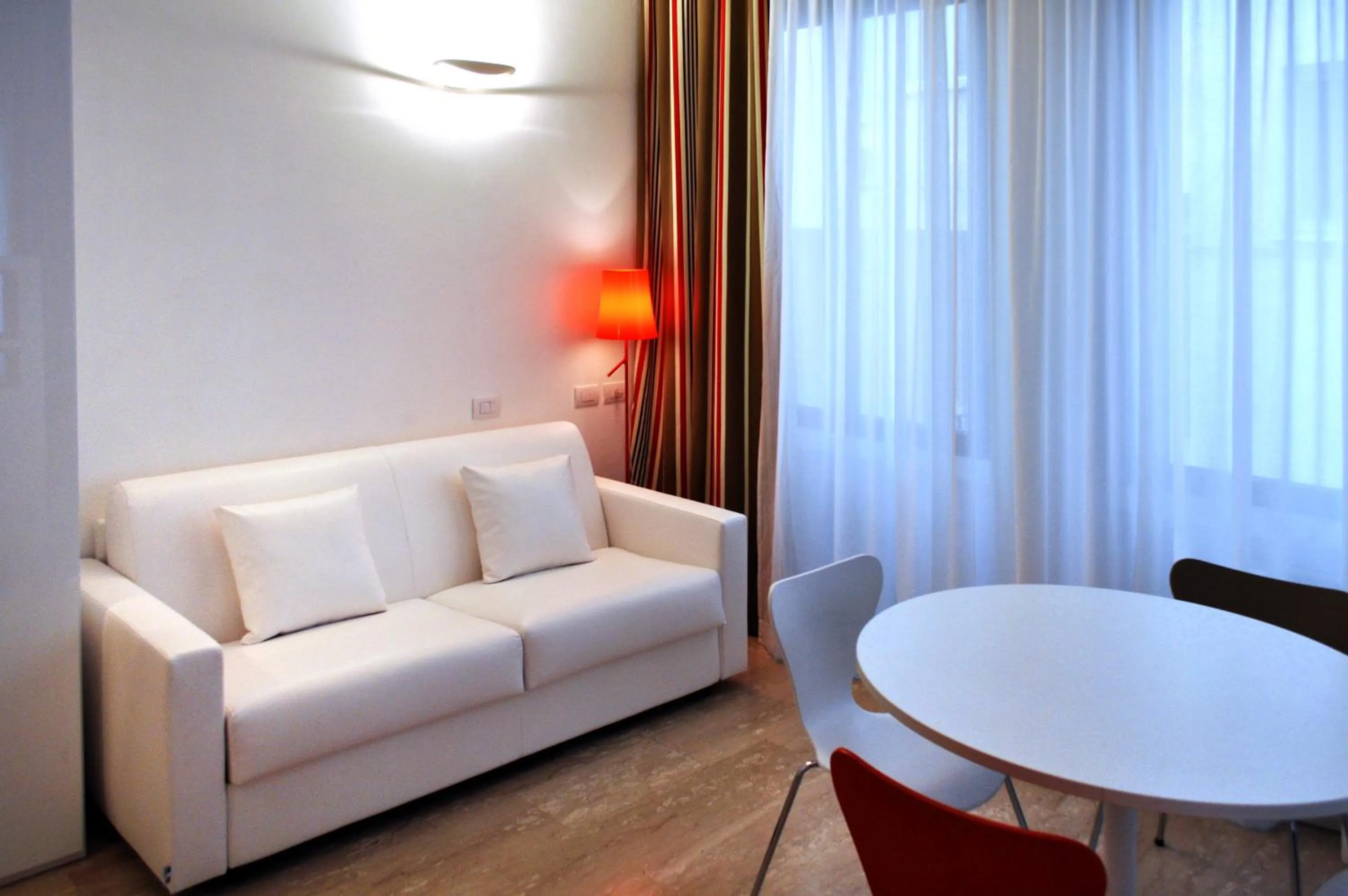 Seating area in BB Hotels Aparthotel Bocconi