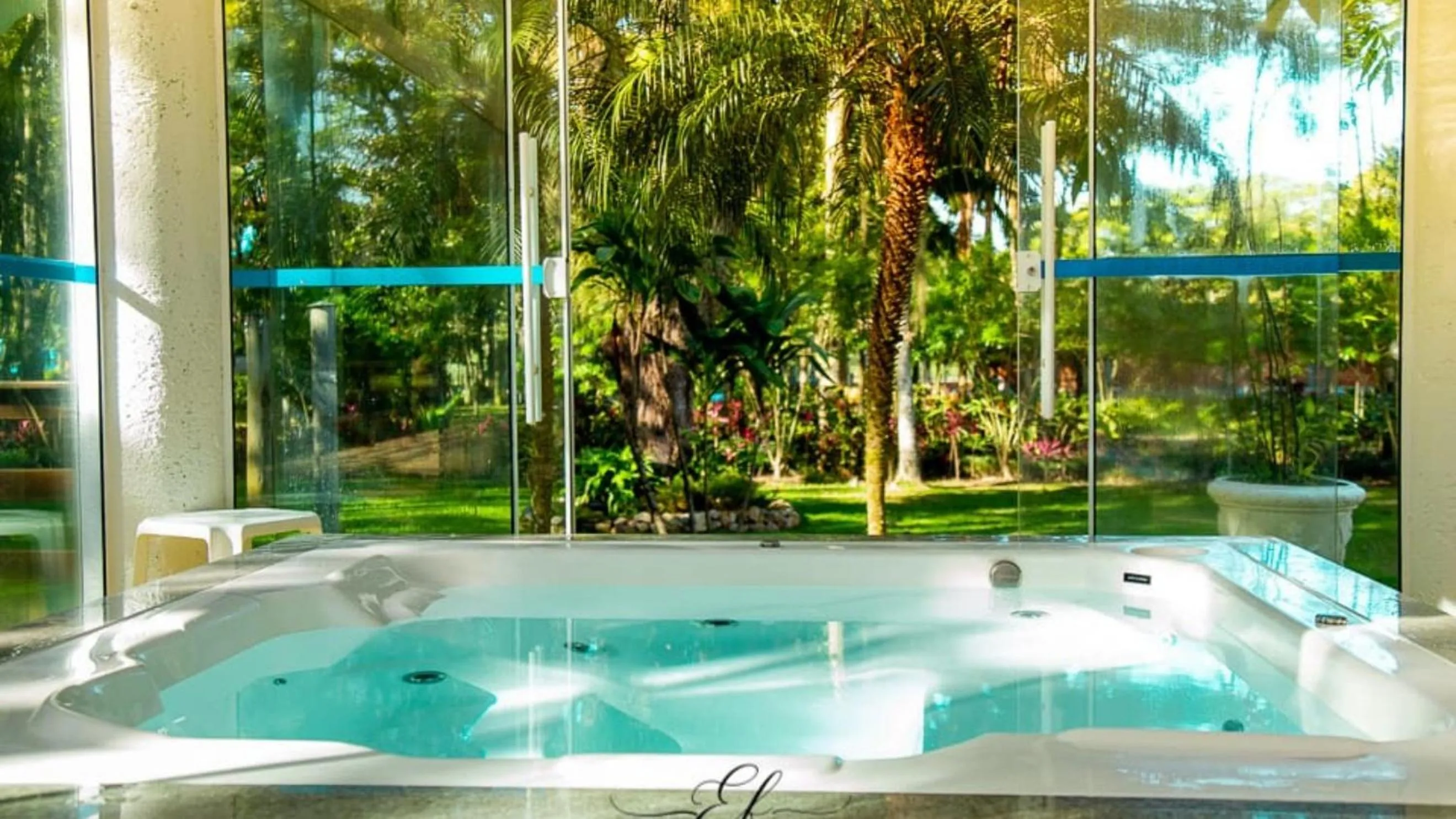 Hot Spring Bath in Hotel Termas Gravatal